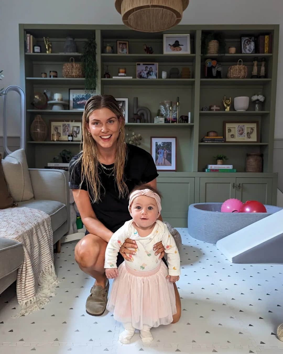 Ashley Jamesさんのインスタグラム写真 - (Ashley JamesInstagram)「Today was Ada's first day of childcare... And Alfie's first day back. 🥹💔  To say today has been an emotional rollercoaster is an understatement.  I've felt all the feels. Guilt, heartbreak, worry, excitement, relief, nostalgia for alf's first day. Nervous too. Definitely nervous about how it will go, as she's still not really taking a bottle. Although she's 3 days into weaning.   I took Alfie at 7:30am. He was so excited! And then I went home, fed Ada as much as possible whilst I got ready for my shoot, and then ran back at 9am.  I packed some fresh breastmilk, a frozen breastmilk, and parsnip mixed with breastmilk purée. And then I took her in. She was so excited to see her brother, and him excited to see her.   I went home to do my shoot and waited all day for a call. I pumped at lunch as my boobs were going to explode and I want to keep my supply up! I got lots of updates - and almost ran to pick them both up at 5pm. I had to sit on the floor and give her the b00b straight away. 🤣🤱  I cannot believe it. They confirmed what I knew - she's active, loves people, and wants to bounce around and be upright all day long. She even took milk from the bottle (even though she didn't suck it).   It's SUCH a relief.  When I feel guilt for needing (and wanting) to work, I remind myself that no one judges dads for going back to work. And we are also providers these days. And ambitious.  I've loved the last 6 months. Best chapter ever. And I wish I could freeze time. But I'm also excited for a bit of time for me to focus. It's been amazing but it was getting harder and harder to juggle!   I'm so proud of myself for navigating motherhood and work second time around! Especially whilst exclusively breastfeeding. (I still intend to breastfeed).  It really has been the best 6 months ever, but now it's time for the next chapter. She'll still be with me twice a week!  Now I need an early night. Partially the emotions, and partially how tired I am after the most productive day I've had for 6 months!  I hope anyone who started school or childcare today had a positive experience. We did it. And to the amazing childcare providers: THANK YOU for what you do for our children. 🙏❤️」9月5日 4時51分 - ashleylouisejames