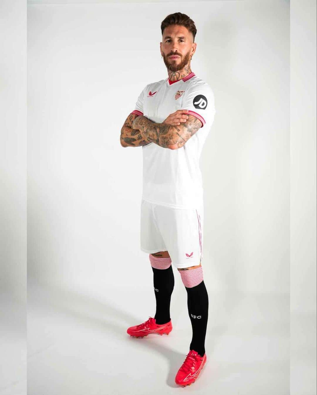 セルヒオ・ラモスさんのインスタグラム写真 - (セルヒオ・ラモスInstagram)「Me faltan las palabras y me sobran las emociones. @sevillafc」9月5日 7時15分 - sergioramos