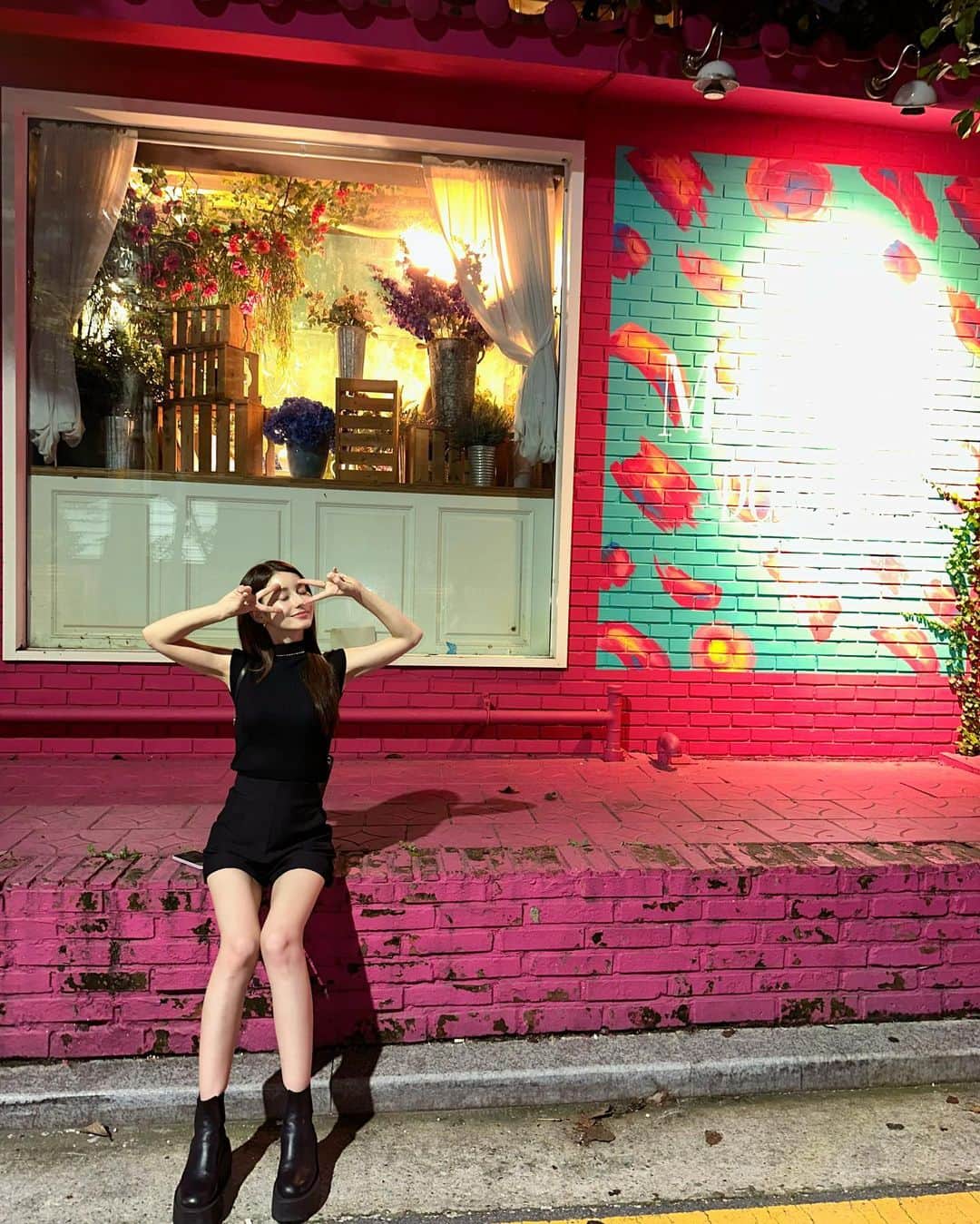 ダレノガレ明美さんのインスタグラム写真 - (ダレノガレ明美Instagram)「すこーし前から🇰🇷」9月5日 8時15分 - darenogare.akemi
