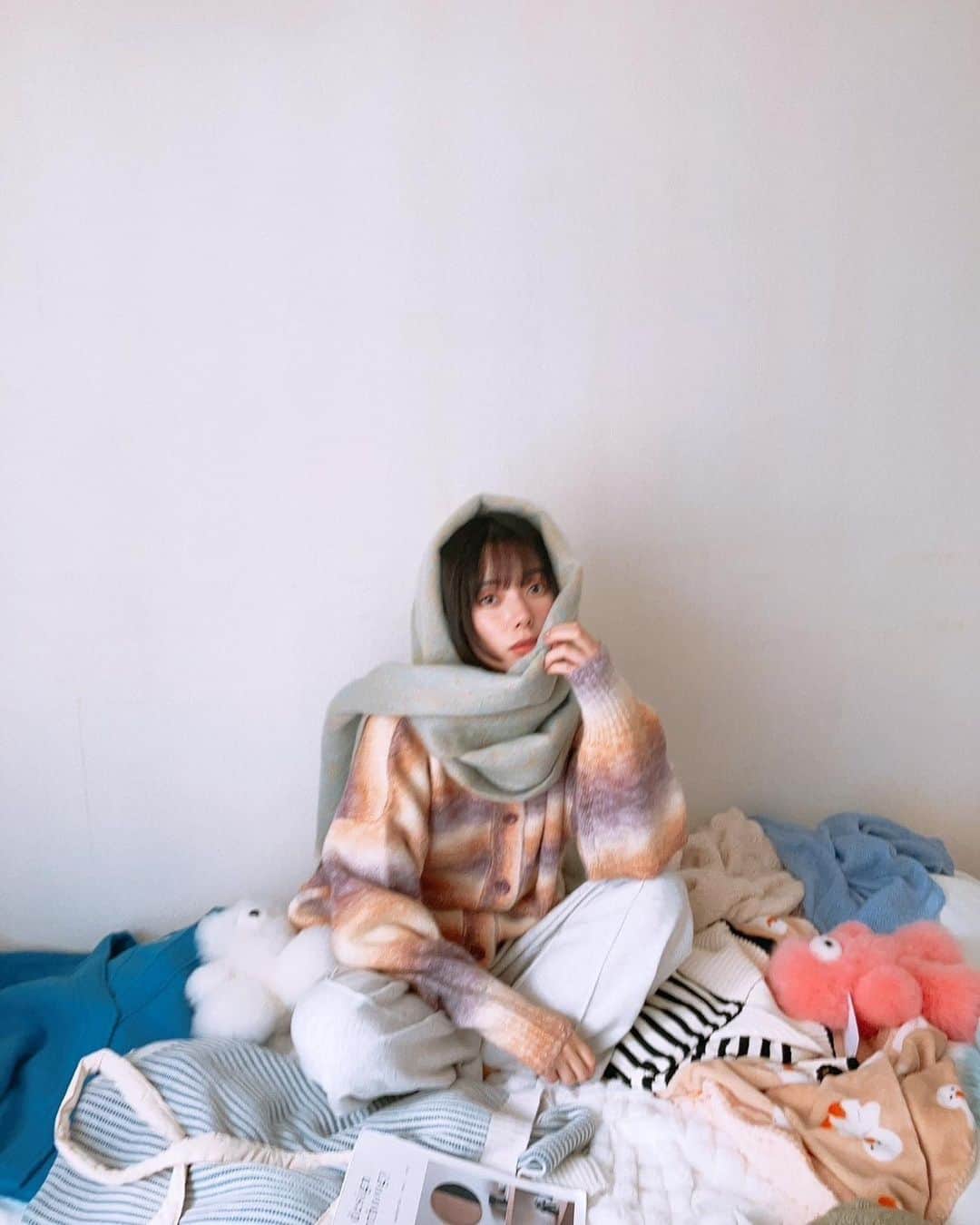 きなりのインスタグラム：「@asknowasplus さんで2023 AW撮影してきたよ🍁 店舗ポスターにもなっているみたいなので見つけてみて〜！ 沢山写真もらったので更新していく🆙」