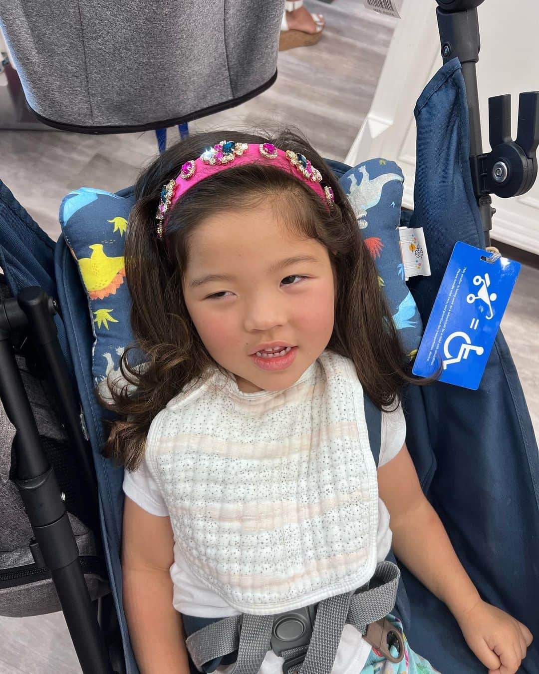 ジェーン・パークさんのインスタグラム写真 - (ジェーン・パークInstagram)「It’s weird to think that Grace is turning three tomorrow. Many many thoughts cloud my head, but the one that shines the brightest is how far she has come. The milestones are not measured by physical or cognitive capabilities in this house, rather the quality of day she is having. There have been more good days lately and I’m thankful for every single one. But to be brutally honest, even the good days are hard. Maybe it’s the fact that every memory I pick up going forward, whether joyful or indifferent, will be seen through a gossamer lens of grief.   I heard a toddlers voice behind me in the grocery store, and his words “I love you mama” cut through me like a knife. His tone of voice sounded a lot like Grace’s.   A toddler about a year younger than Grace came by our bench at the gym and grabbed Grace’s floatie with two hands and walked so steadily towards her mom. I smiled and said “good job!” I realized after a few seconds that this little girl probably mastered walking a while ago, and to that mom the praise may seem unnecessary. She glanced at Grace draped in my aunts arms. The pity in that moms eyes was brutal, with ruthless clarity.  The stabs to the heart will no doubt continue for as long as I’m breathing, but I’ll always try to center myself in gratitude. Grateful for the time that I’m able to spend with Grace, using my heart and mind as a receptacle for every memory worth saving. Grateful that at times, life somehow settles down to a reverberating hum after going through an intense bout. Grateful that we’ve made it to another birthday.   Thank you all for loving us in our many forms. Thank you for finding your way to this random swatch of humanity. It’s always my honor sharing my rawest and realest thoughts with you.   Tomorrows celebrations will no doubt be a shrink wrapped version of last years, but she will be loved no less. I hope you have a drink or some ice cream in honor of little Gracies 3rd trip around the sun tomorrow. 🍹🍦」9月5日 11時01分 - thejanepark