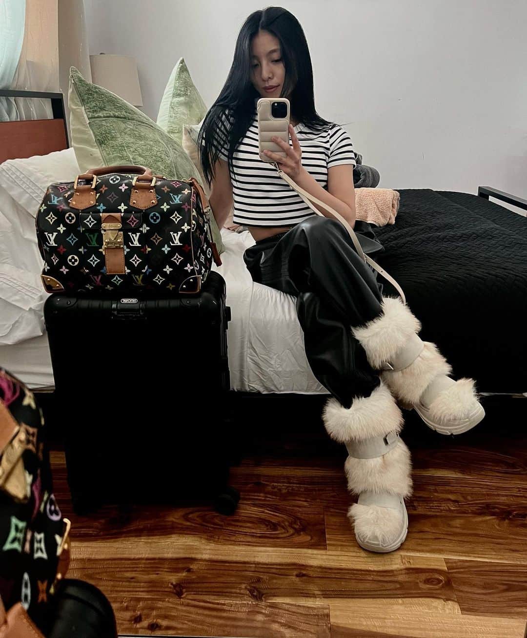 SAYAKAのインスタグラム：「in LA 🇺🇸✈️」