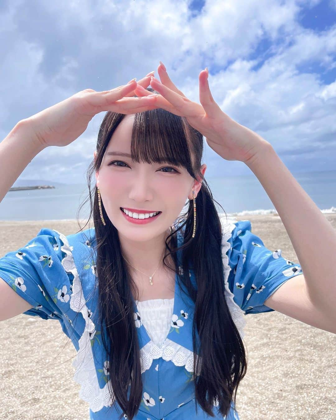 鈴木瞳美さんのインスタグラム写真 - (鈴木瞳美Instagram)「❤︎  ≠ME 7th Single カップリング曲  ＂デートの後、22時＂  Wセンターを務めさせていただきます💭  歌詞も曲調も本当に素敵で大切な1曲です…！  どうか君も 僕を想っていますように。」9月5日 22時43分 - suzuki_hitomi__