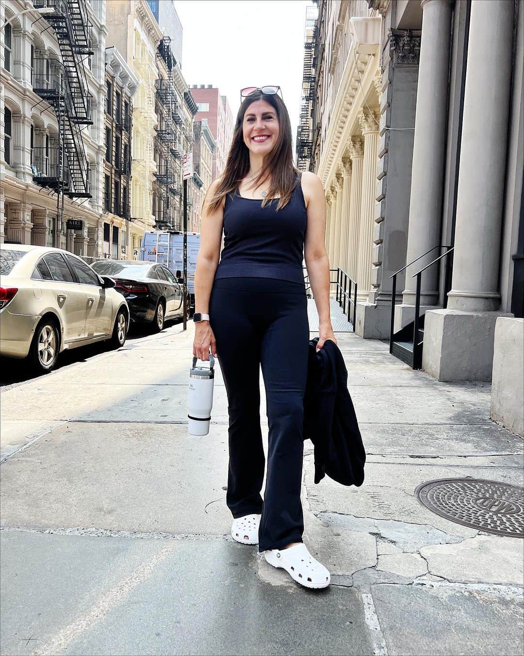 Ilana Wilesさんのインスタグラム写真 - (Ilana WilesInstagram)「New school year! New school commute! We’ve been practicing Mazzy’s new commute to high school this week while wearing our favorite fits from @dickssportinggoods. When you live in NYC, you need clothes that are both fashionable and functional. Mazzy finally turned me on to the dark side and convinced me to get a pair of Crocs. I hate to say it, but I get it now. Perfect subway shoes. Shop our looks at the link in my bio! #backtoschool #DKSPartner」9月5日 22時39分 - mommyshorts