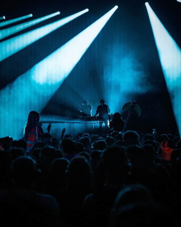 SICK INDIVIDUALSのインスタグラム：「Creamfields 2023: 1. FOMO? 2. Playing some dark tunes 3. Put your hands up! 4. Realisation moment 5. One last drop 6. Playing our outro 7. See you next time!」