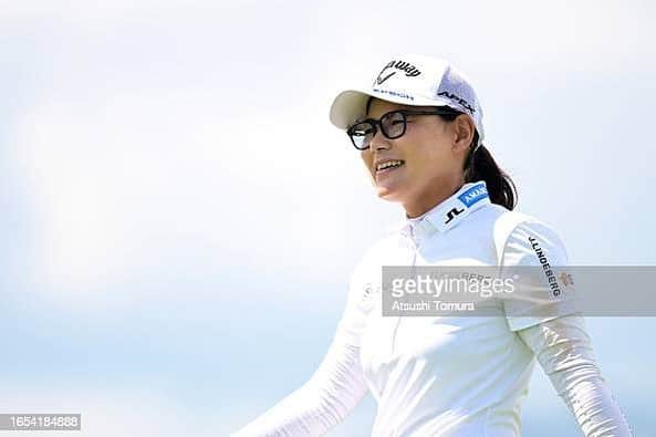 横峯さくらさんのインスタグラム写真 - (横峯さくらInstagram)「1ヶ月ぐらい前から徐々にゴルフが良くなってきています🍀今週のメジャーも出場できるので上位に食い込んでいけるように頑張ります😊  #女子ゴルフ #上位で戦えるように #長崎 #メジャー #ゴルフ」9月5日 21時40分 - sakura_yokomine