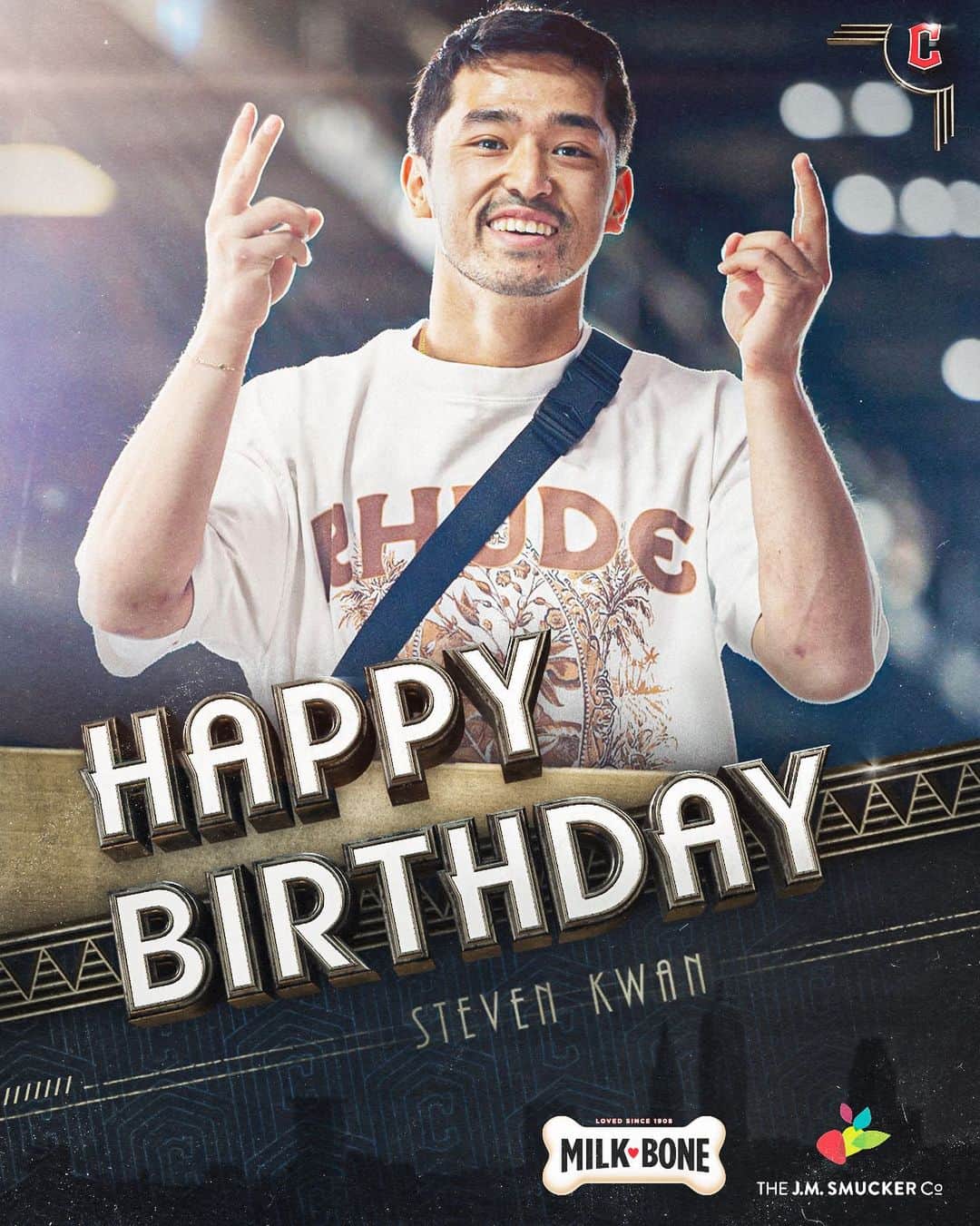 クリーブランド・インディアンスさんのインスタグラム写真 - (クリーブランド・インディアンスInstagram)「Our Gold Gloved superstar, Steven Kwan, deserves the happiest of birthdays today.  #ForTheLand」9月5日 22時02分 - cleguardians