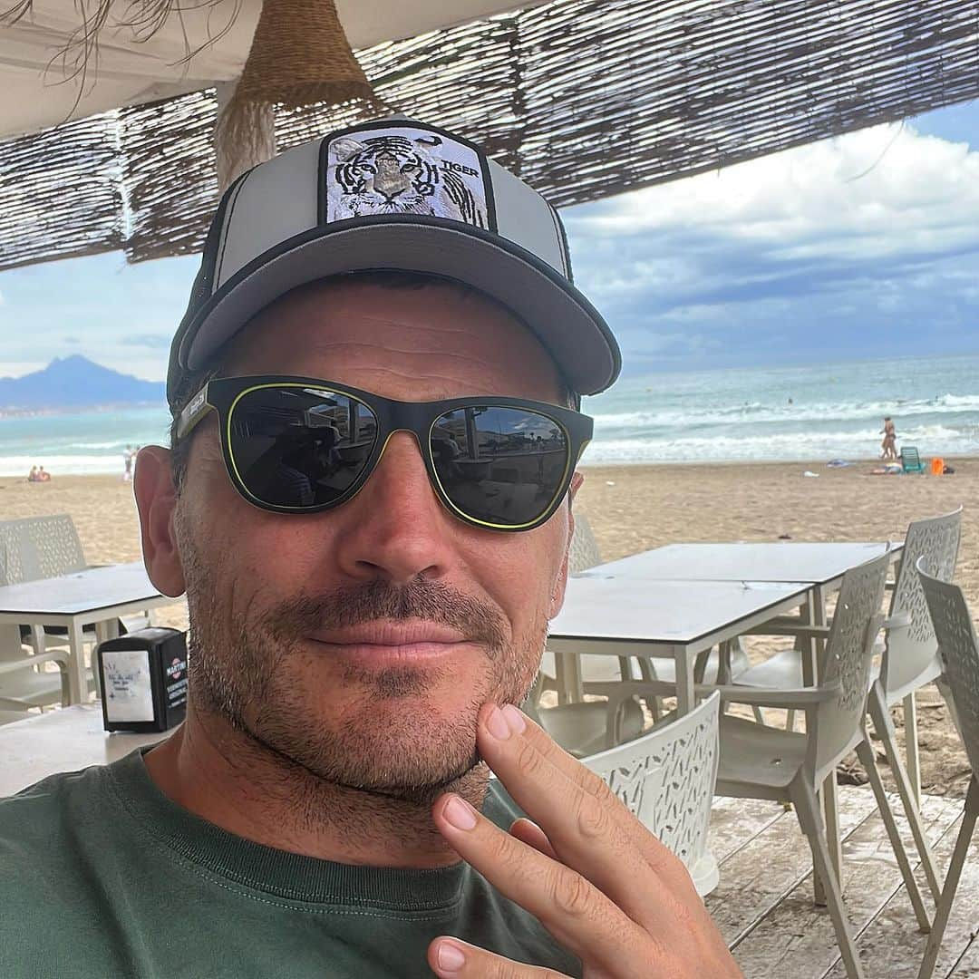 イケル・カシージャスさんのインスタグラム写真 - (イケル・カシージャスInstagram)「Dentro de lo malo, lo más bueno…」9月5日 22時21分 - ikercasillas