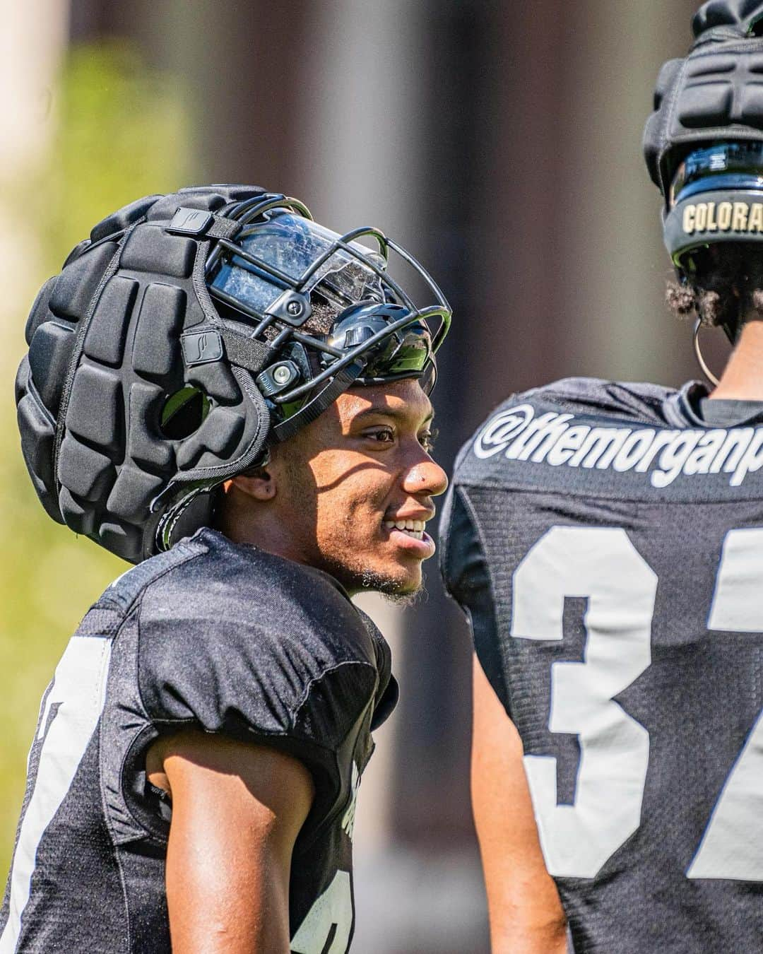 ネイト・ロビンソンさんのインスタグラム写真 - (ネイト・ロビンソンInstagram)「Can’t wait for my boy @meezy2fast to get a chance to ball out for  @cubuffsfootball #comingsoon to a field near you !!! 1-0」9月5日 14時03分 - naterobinson