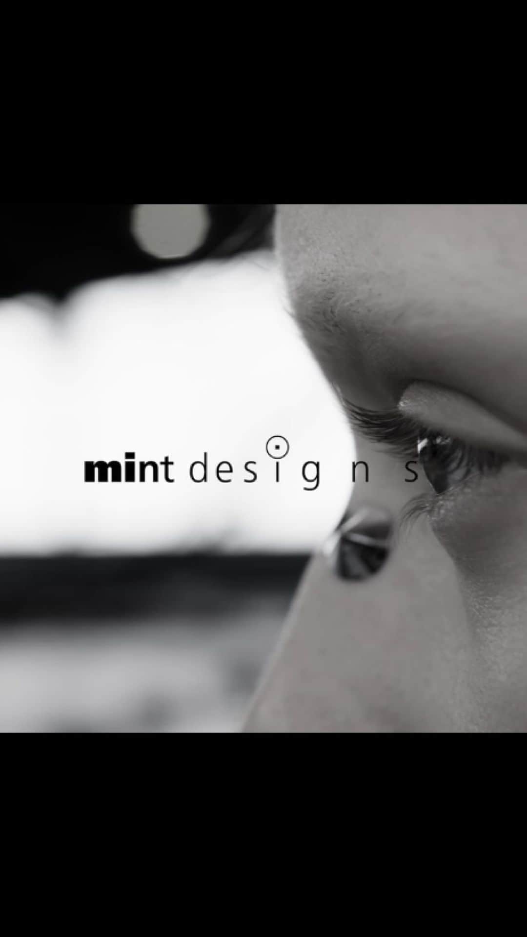 ミントデザインズのインスタグラム：「~2024 SS COLLECTION∼ “MINTDESIGNS SPACE SHIP CLUB”  懐かしい未来像。 かつて人々が夢見た宇宙への憧れや恐れ。架空の少年少女が所属する「スペースシップクラブ」をテーマにしています。   SFコミックの表紙から着想を得た柄や、 アンティークの天体図柄、立ち入り禁止の金網、いかにも怪しそうな”レントゲン眼鏡”の広告ビジュアルなどをモチーフに展開。  大人になっても変わらない好奇心や想像力を。  #mintdesigns #2024ss」