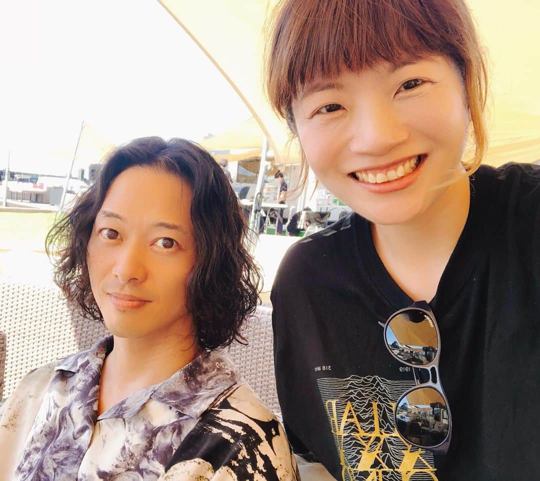 東出真緒さんのインスタグラム写真 - (東出真緒Instagram)「夏の思い出☀️ TREASUSE05XX編  Lots of rock stars. 🔥🔥🔥🔥🔥  #THEBACKHORN #theoralcigarettes  #sumika #9mmparabellumbullet  #coldrain #BIGMAMA #TREASURE05X #rockstar」9月5日 15時26分 - mao_bigmama_vn