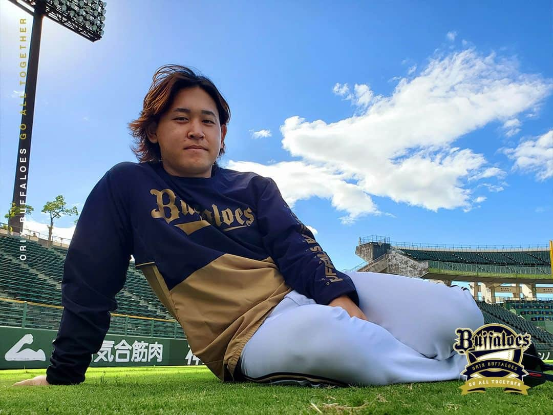 オリックス・バファローズさんのインスタグラム写真 - (オリックス・バファローズInstagram)「#宮城大弥 #宮城くん #グラビア #いろんな表情できます #🤭 #ほっともっとフィールド神戸 #皆さんお待ちしています #花火もお楽しみに #🎆 #Bs2023 #buffaloes #baseball #ORIX #プロ野球」9月5日 15時38分 - orix_buffaloes