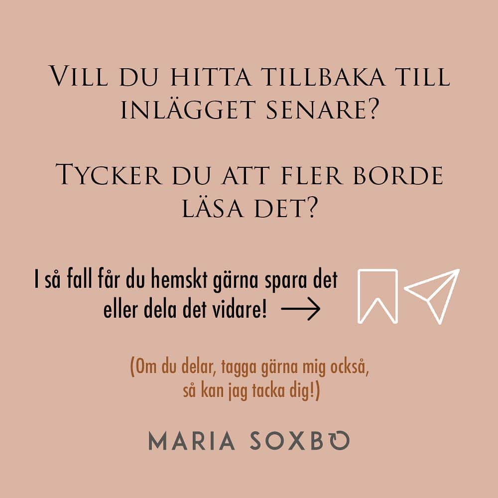 Maria Soxboさんのインスタグラム写真 - (Maria SoxboInstagram)「🦢Reklam för @svanenmarkt 🦢  Visste ni att varannan svensk kämpar för att agera miljövänligt? Och att bara hälften av svenskarna tror att deras konsumtionsval har betydelse för miljön?*  Med andra ord: Vi som försöker tycker ofta att det är svårt att veta om vi gör rätt. Och de som inte försöker underskattar hur stor betydelse konsumtionen har för vårt klimat- och miljöavtryck. Det här måste vi ändra på!  Jag har tillsammans med Svanen gjort en tipslista med 5 sätt att snabbt bli en medveten konsument (och på sikt kanske till och med en cirkulent!). Swipea för att ta del av den, och sprid den gärna vidare!  Ingen av oss behöver bli proffs på något för att bli medvetna konsumenter. Däremot måste vi lära känna våra egna shoppingbeteenden, förstå vad som gör skillnad och få det lite lättare att göra rätt. Och där kommer Nordens officiella miljömärkning Svanen in! För genom att välja miljömärkt (se tips 3!) kan vi till exempel tryggt lita på att någon annan ställt krav och granskat produkten och företaget, så att vi slipper.  Miljömärket Svanen är ju nämligen svår att få, men lätt att välja! Och varje gång du gör det är du en medveten konsument!  * Enligt Svanens undersökning, våren 2023.  #svanenmärkt #svanen #miljö」9月5日 15時42分 - mariasoxbo.se