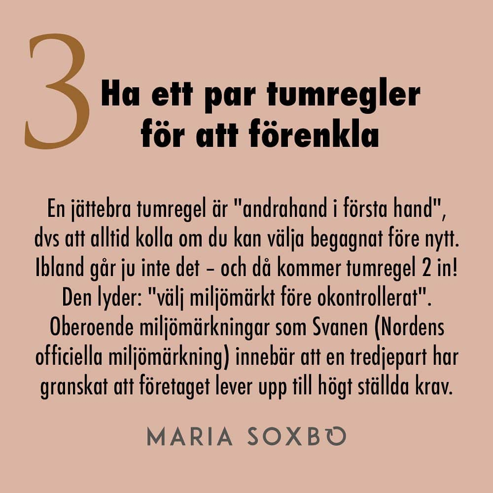 Maria Soxboさんのインスタグラム写真 - (Maria SoxboInstagram)「🦢Reklam för @svanenmarkt 🦢  Visste ni att varannan svensk kämpar för att agera miljövänligt? Och att bara hälften av svenskarna tror att deras konsumtionsval har betydelse för miljön?*  Med andra ord: Vi som försöker tycker ofta att det är svårt att veta om vi gör rätt. Och de som inte försöker underskattar hur stor betydelse konsumtionen har för vårt klimat- och miljöavtryck. Det här måste vi ändra på!  Jag har tillsammans med Svanen gjort en tipslista med 5 sätt att snabbt bli en medveten konsument (och på sikt kanske till och med en cirkulent!). Swipea för att ta del av den, och sprid den gärna vidare!  Ingen av oss behöver bli proffs på något för att bli medvetna konsumenter. Däremot måste vi lära känna våra egna shoppingbeteenden, förstå vad som gör skillnad och få det lite lättare att göra rätt. Och där kommer Nordens officiella miljömärkning Svanen in! För genom att välja miljömärkt (se tips 3!) kan vi till exempel tryggt lita på att någon annan ställt krav och granskat produkten och företaget, så att vi slipper.  Miljömärket Svanen är ju nämligen svår att få, men lätt att välja! Och varje gång du gör det är du en medveten konsument!  * Enligt Svanens undersökning, våren 2023.  #svanenmärkt #svanen #miljö」9月5日 15時42分 - mariasoxbo.se