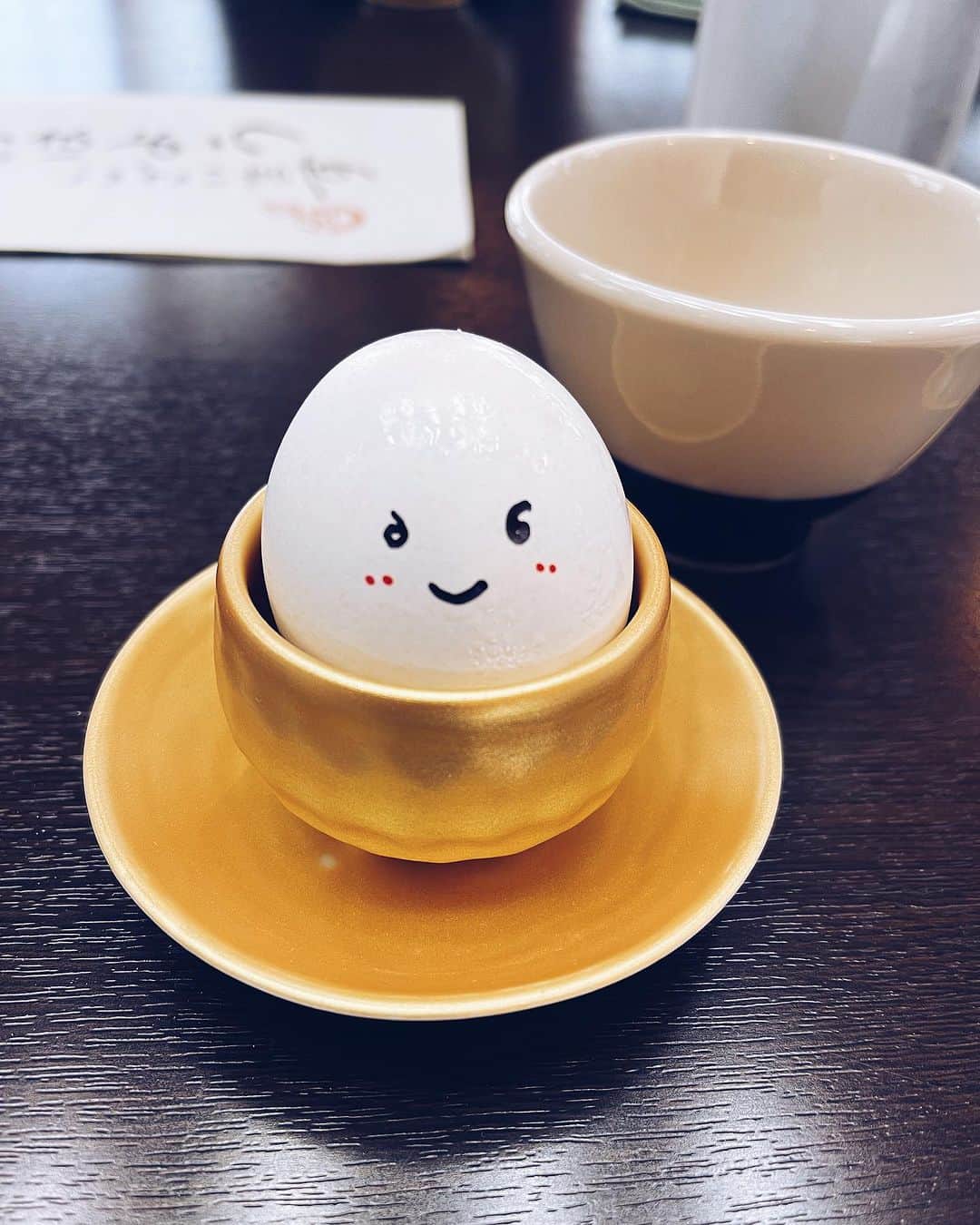 松本利夫のインスタグラム：「かわいい...  だけに、食べずらい😅」