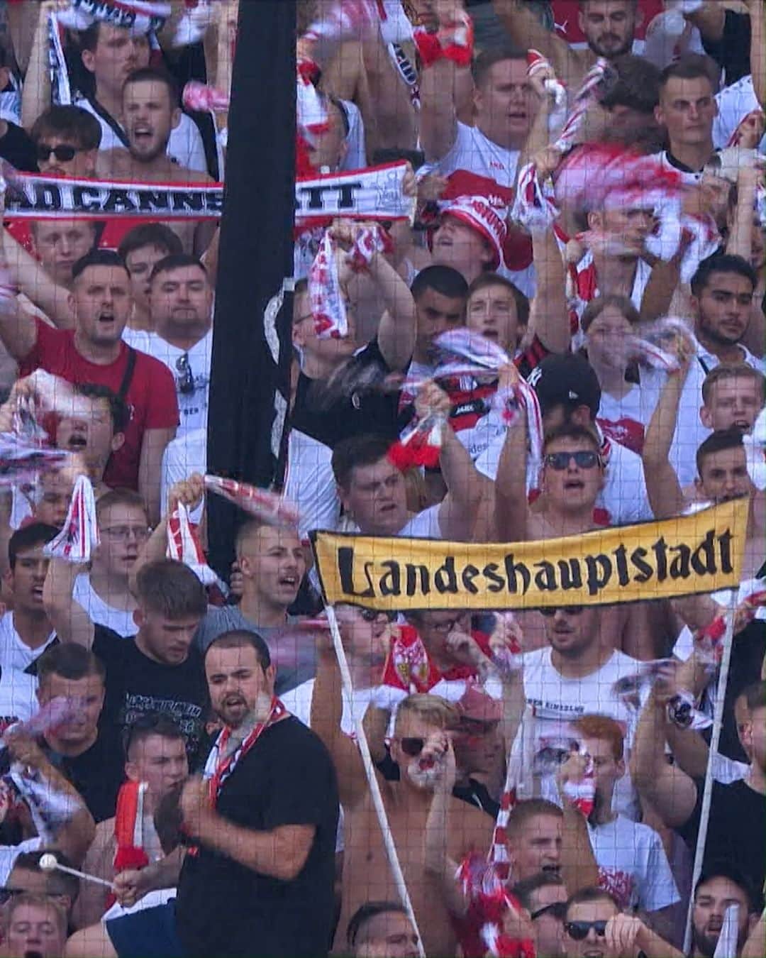 VfBシュトゥットガルトのインスタグラム：「📍 Landeshauptstadt 🤍❤ #throw🔙 #VfBSCF 5:0 _ #VfB #vfbstuttgart #vfbstuttgart1893 #auscannstatt #furchtlosundtreu #VfBInsta」