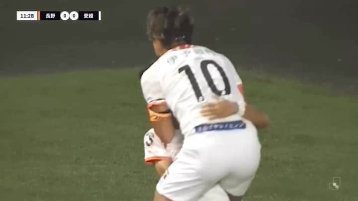 のインスタグラム：「10th goal⚽️  #ehimefc  #愛媛fc  #jleague  #松田力  #indnesia  #🇮🇩 #🇯🇵」
