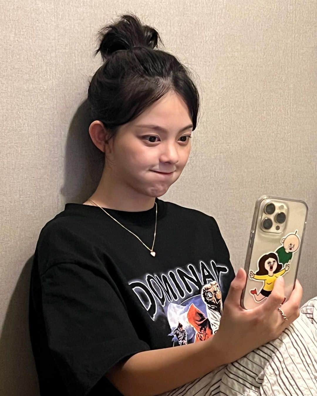 ユ・ヘインのインスタグラム：「사진 찍는 법을 배워보았다!📸」