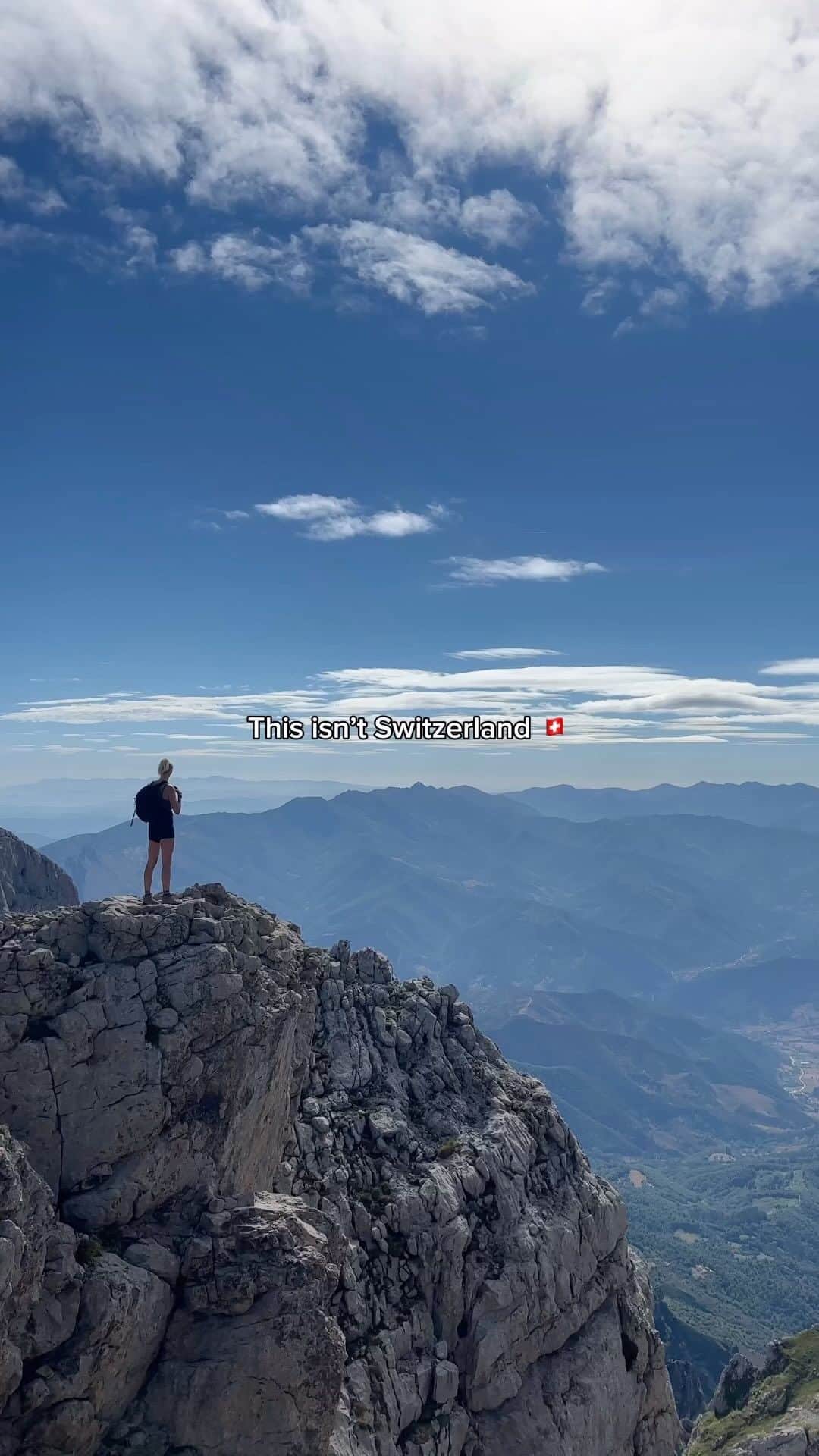 Zanna Van Dijkのインスタグラム：「One of the most underrated mountain destinations in Europe in my opinion! I never realised Spain had landscapes like this 😍 Tag someone you want to explore them with 🇪🇸 #picosdeuropa」