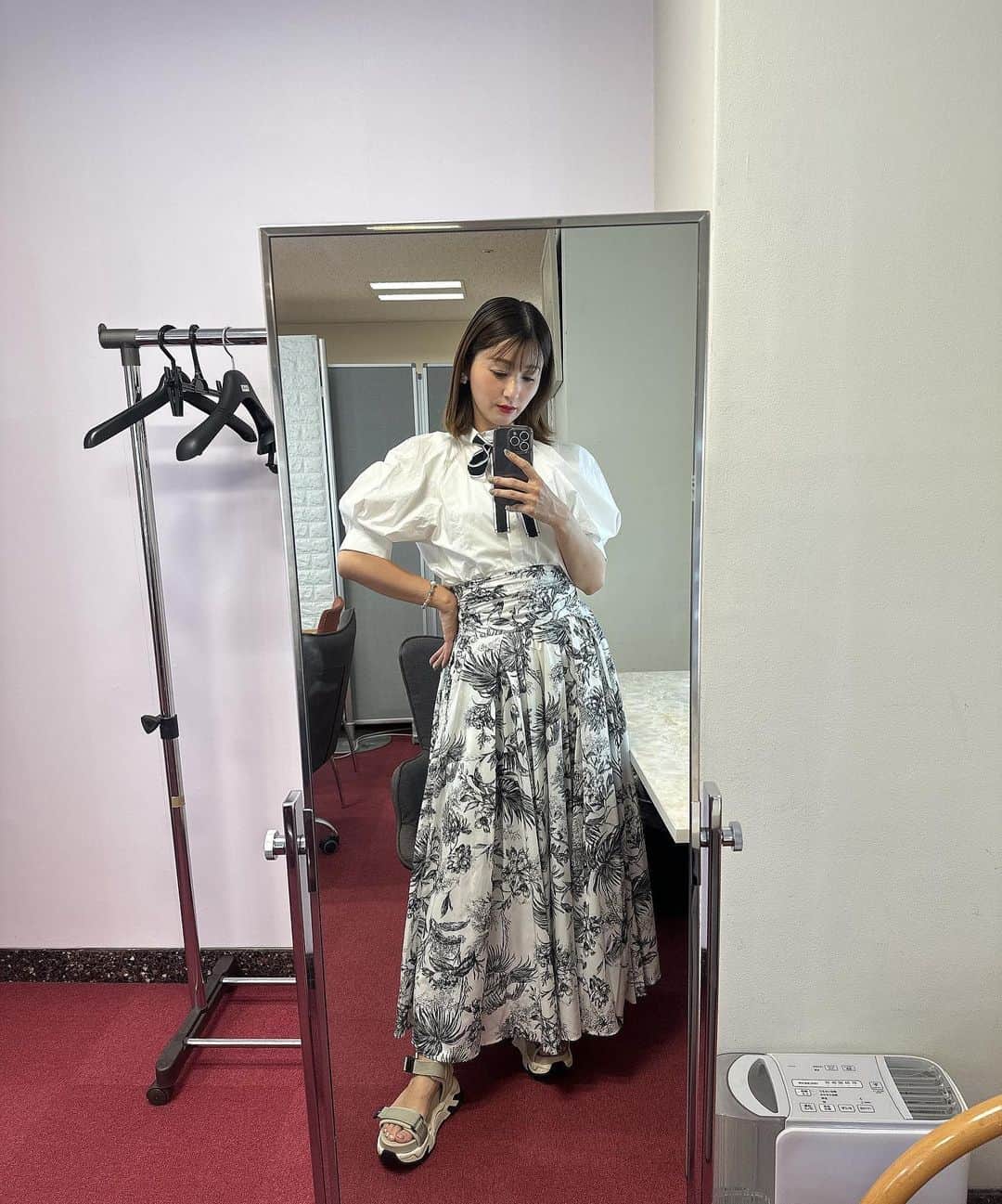 水野まいのインスタグラム：「この前のイベントと私服〜😌✨.」
