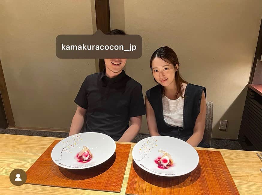 里口風子のインスタグラム：「結婚何年目ですか？と聞かれて、わからなかった2人🙄そういえば出会ったときから、昔から知っているような感覚があった。  (2枚目は、結婚当初の2ショット探してて出てきた、当時のブームMatt加工)  #4周年でした #結婚記念日 #去年はコタ出産のため入院中」