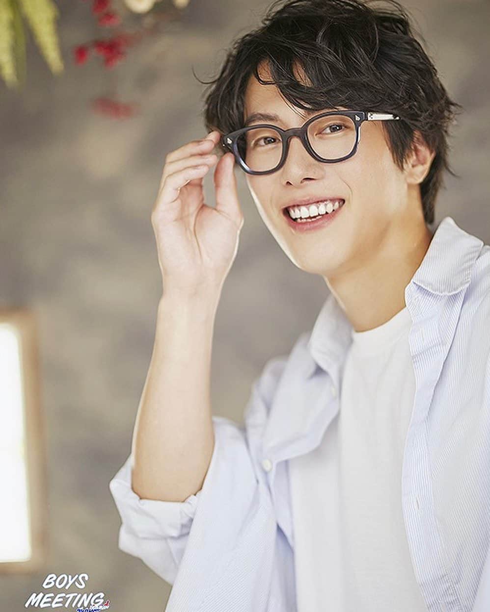 のインスタグラム：「本日からBMFTに浅利琳太郎がゲストとして期間限定で登場いたします！  ゲームのイベントでは、報酬として ・直筆サイン入りポラロイド ・アクリルスタンド ・動画（浅利さんのこだわりポイントやFlukeさんとの思い出を話す動画など） などが登場！！」