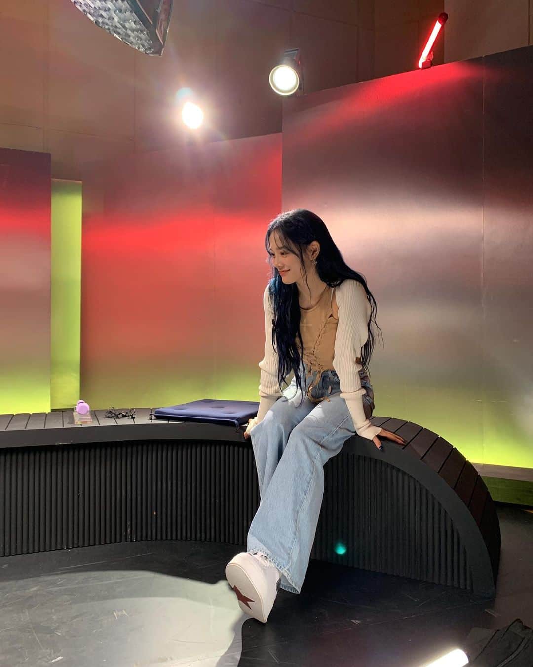 キム・セジョン（Gugudan SeMiNa）のインスタグラム：「리무진 서비스」