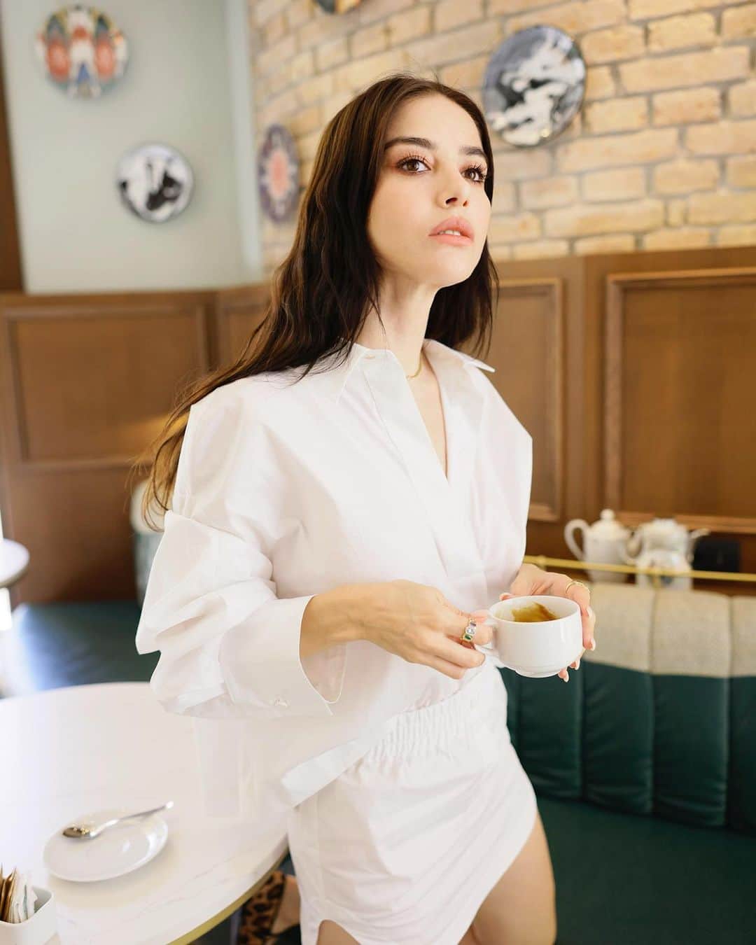 Ozge Gurelのインスタグラム：「❣️🫠 📷 @nicolasgerardin」