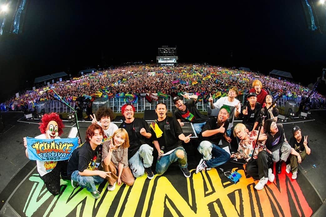 WANIMAのインスタグラム：「1CHANCE FESTIVAL 2023  DAY1 10-FEET sumika INI coldrain SEKAI NO OWARI 関ジャニ∞  DAY2 MONGOL800 ASIAN KUNG-FU GENERATION KREVA ONE OK ROCK UVERworld ELLEGARDEN   2DAYS THANX‼︎   Photo by Jon…   #WANIMA #ワンチャンフェス」