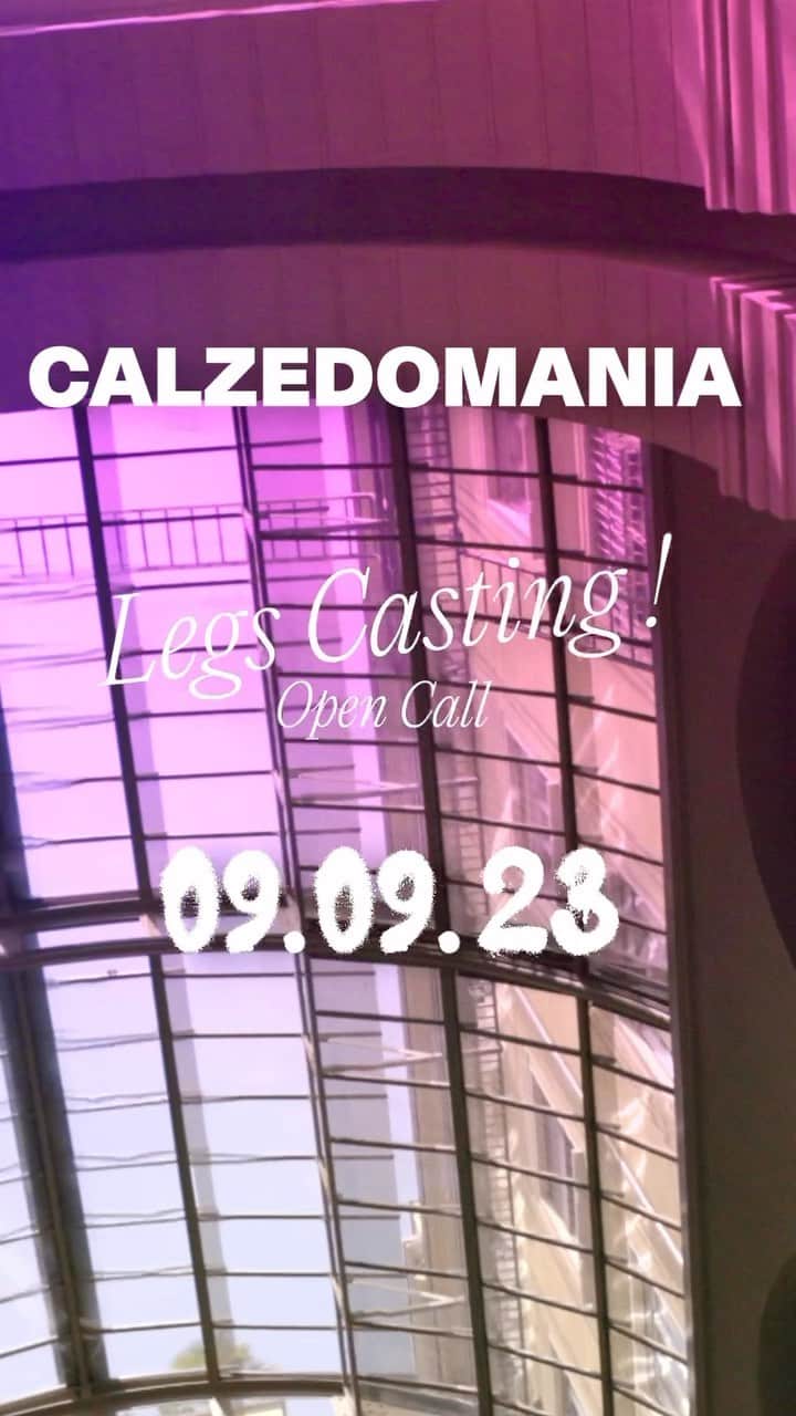 のインスタグラム：「The new edition of Calzedomania takes place in Milan on September, 19th with new performances, exhibitions and a special legs runway.  Do you wanna be part of it?  You can join the most glamourous event of the season by applying to the new Legs Casting on September, 9th in Milan.  Discover more at Calzedonia.com  #calzedoMania」