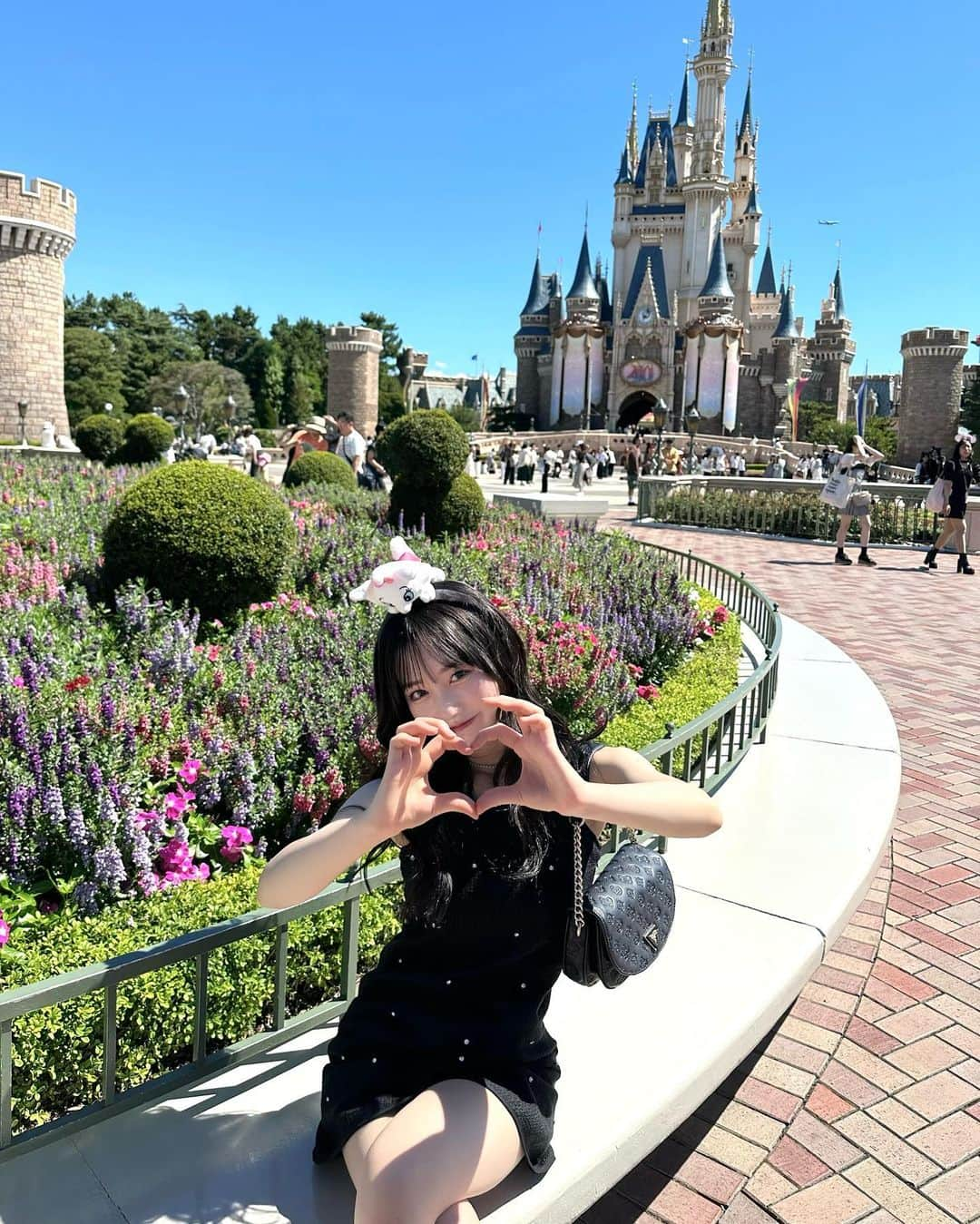 田島櫻子さんのインスタグラム写真 - (田島櫻子Instagram)「まりーちゃん🐈‍⬛🎀」9月5日 20時01分 - sakurako219