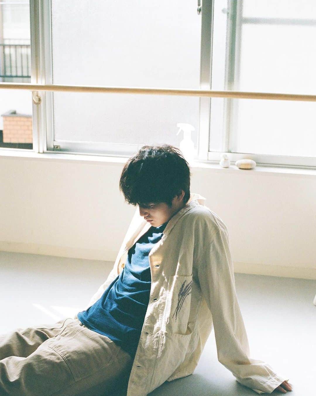 中川大輔のインスタグラム：「Kindness.  hair&makeup @tokachaan  styling @takanoooh  photo @8msmsm8」