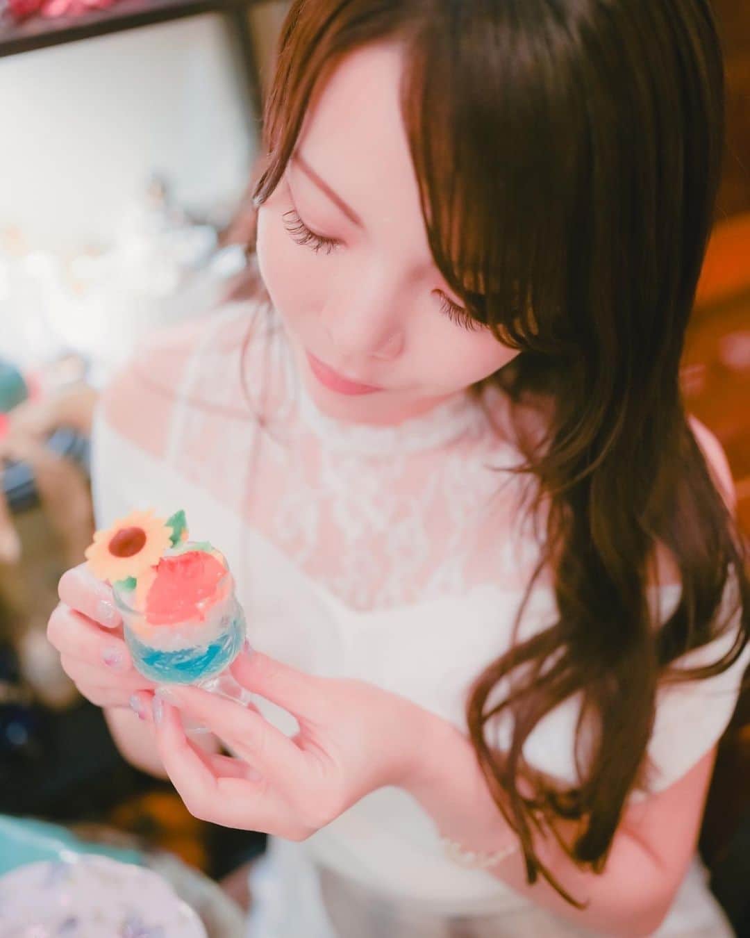 Mikaのインスタグラム：「『cafe acorite』  可愛いをたくさん食べに来た(☆∀☆)  Summer tropical afternoon tea🍉  アンティークのお皿やポットを選んで至福のひとときを過ごせました♡ ご馳走様でした•*¨*•.¸♬︎  ・ ・ ・ photo by @yuin_yuin_yuin 📸 model @mika_portrait  ・ ・ ・ ・ follow me💋  #美花展 #アフタヌーンティー #ヌン活好きな人と繋がりたい  #アフタヌーンティー巡り  #カフェアコリット #夏のアフタヌーンティー #目白アフタヌーンティー #目白カフェ #ヌン活女子 #東京カフェ #誰かの記憶に残る写真 #カメラ好きな人と繋がりたい #ファインダー越しの私の世界 #ポトレファン倶楽部 #被写体モデル #その瞬間は永遠の思い出 #みんなのフォト #ポトレ女子 #撮影依頼募集中 #jp_portrait部 #japanesegirl #asianbeauty #love_camera_club #jp_portrait #jp_portrait_collection #loves_united_portrait  #team_jp_ #global_ladies #photo_shorttrip #_lovely_weekend」