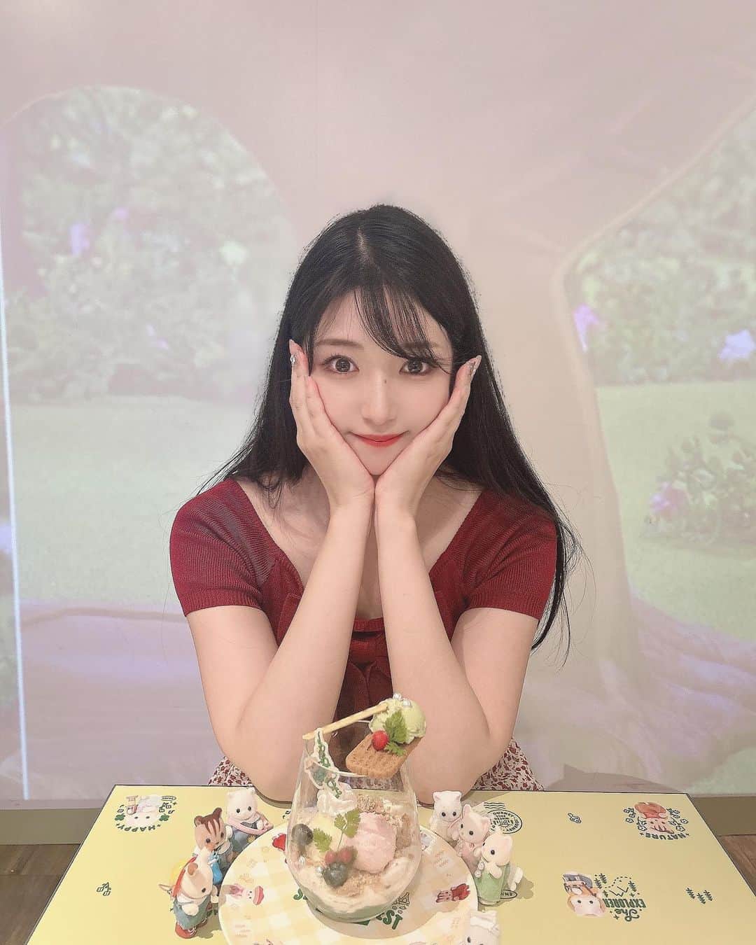 れみぱんのインスタグラム：「シルバニア森のキッチンポップアップカフェ〜ひみつの森のちいさなカフェ〜に行ってきたよ🌳 かなり時差投稿で東京開催はもう終わっちゃったけど大阪ではまだやってるみたい！ : お目当てのものは売り切れていてゲットならず😭 まあこういう時もあるよね！」