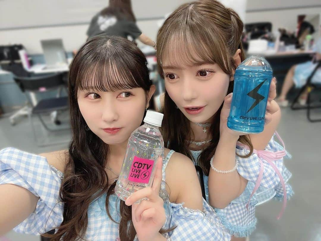 山本杏奈さんのインスタグラム写真 - (山本杏奈Instagram)「🩵🎀🩵🎀  私の家に2つ目のお水と入浴剤が仲間入り！ 大切に保管してます🌝  #cdtvライブライブ  #イコラブ」9月5日 20時48分 - yamamoto_anna_