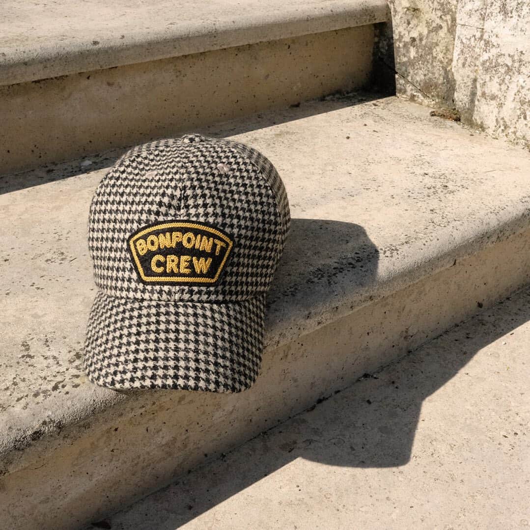 bonpointのインスタグラム：「New Collection FW23 | Join the Bonpoint crew​ Discover our back-to-school accessories adorned with the exclusive crest of the season.​  #Bonpoint #NewCollection #BacktoSchool」