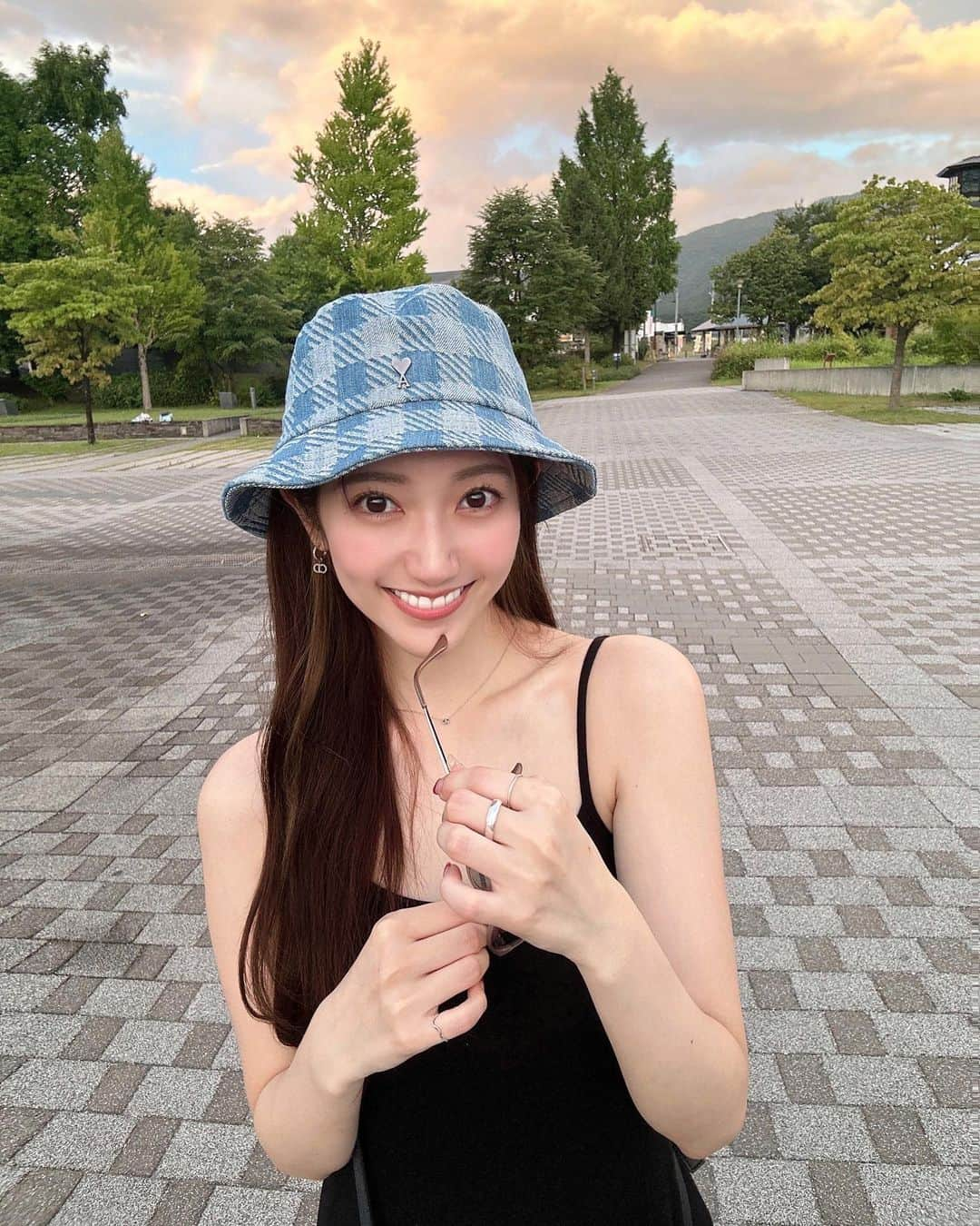 東海林里咲のインスタグラム：「. .  ☁️🫧𓂃⸒⸒  . .」