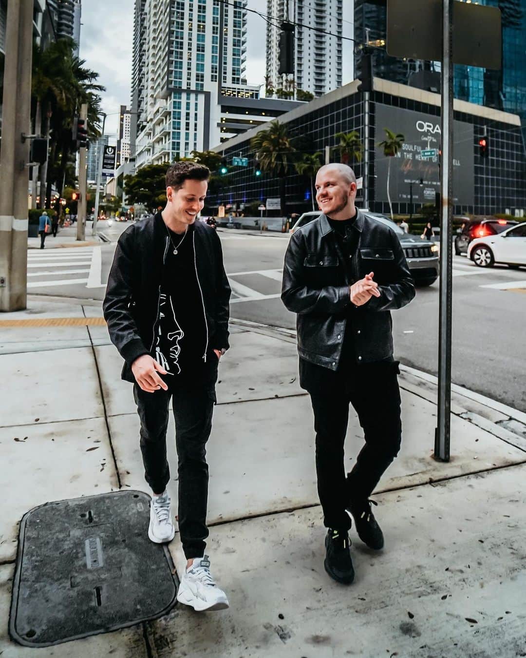SICK INDIVIDUALSさんのインスタグラム写真 - (SICK INDIVIDUALSInstagram)「Good Times are coming your way! New music is dropping this Friday!」10月5日 0時36分 - sickindividuals