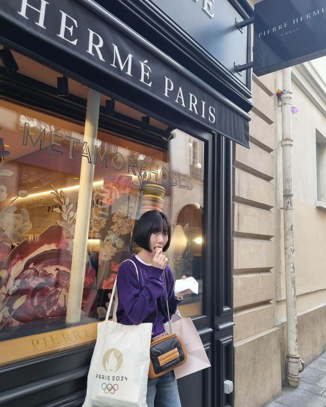 ペ・ドゥナのインスタグラム：「당(과다)충전.. #Paris」