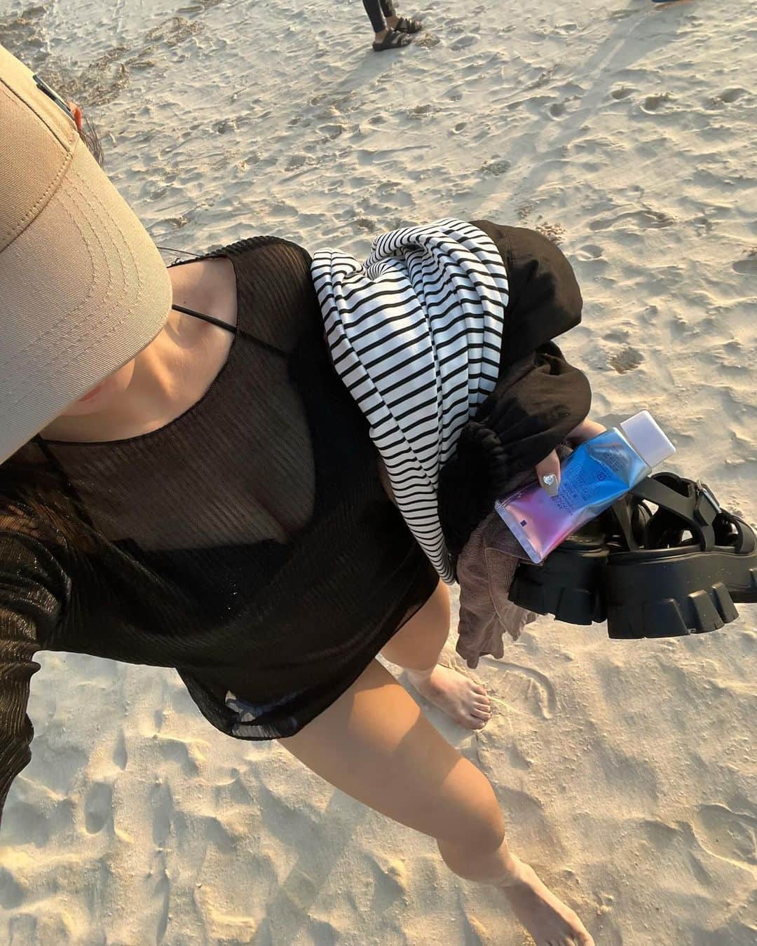 のインスタグラム：「海あがり🪼」