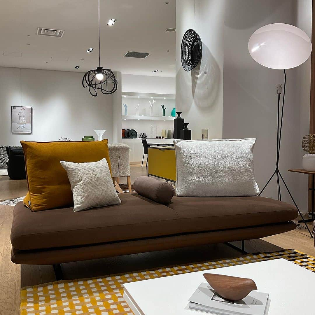 ligne roset shopのインスタグラム