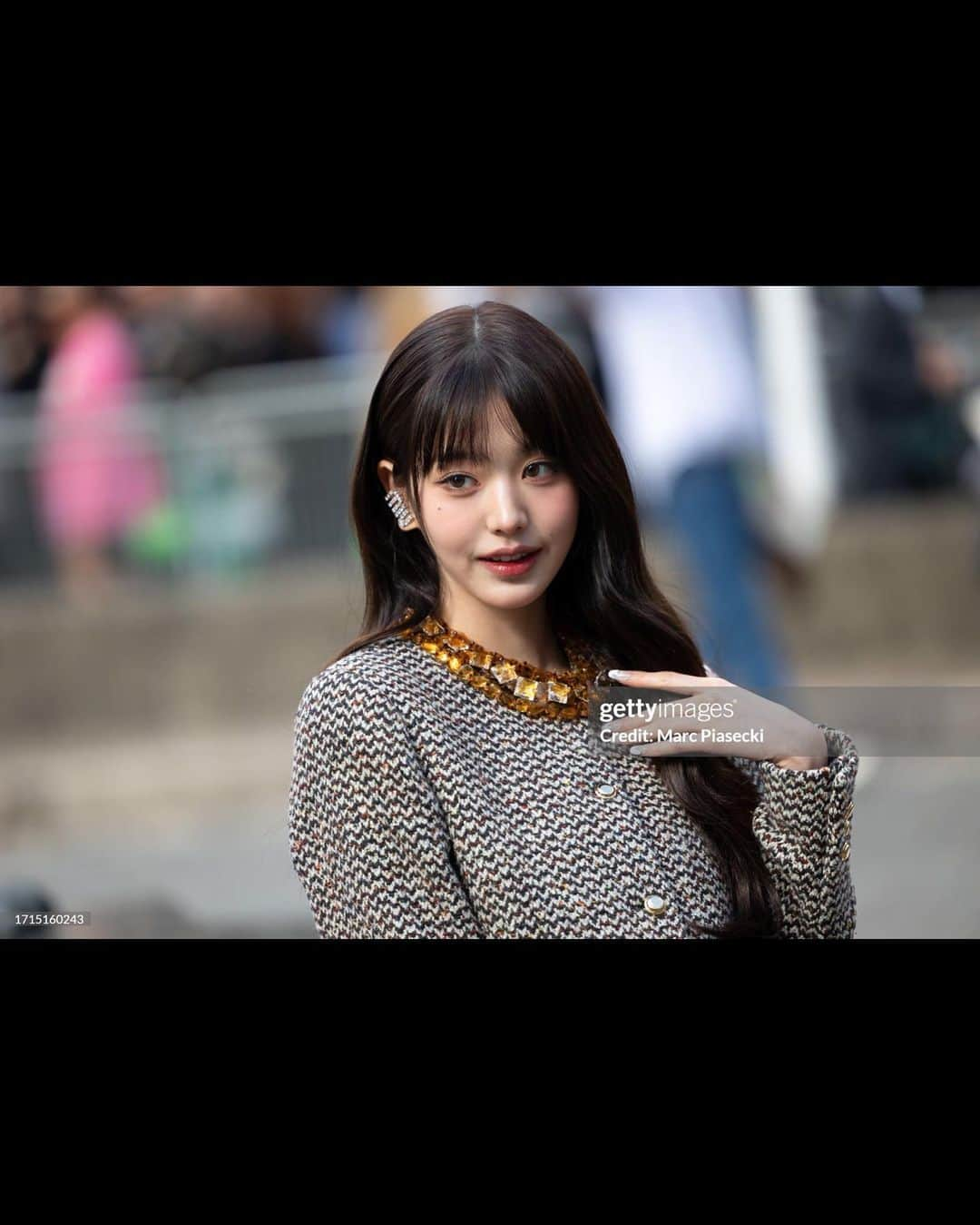 チャン・ウォニョンさんのインスタグラム写真 - (チャン・ウォニョンInstagram)「In a good place with good people🖤Love u Paris💋💋@miumiu」10月4日 18時00分 - for_everyoung10