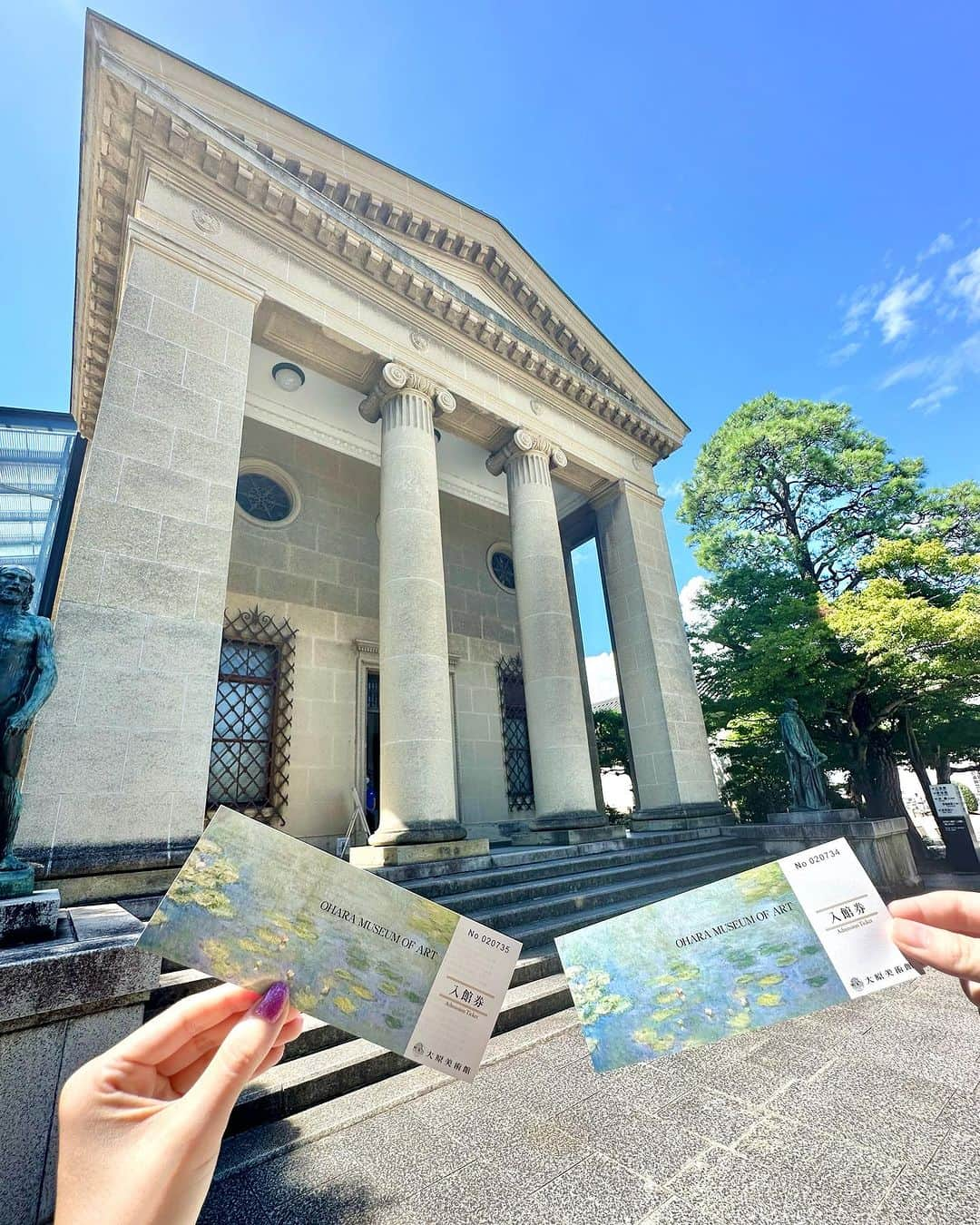 浅井麻里さんのインスタグラム写真 - (浅井麻里Instagram)「🏛️大原美術館/岡山県🏛️ ⁡ 岡山県の倉敷美顔地区にある大原美術館✨🎨 ⁡ まるでヨーロッパの建物みたいな外観✨ 日本初の私立西洋美術館だよ🏛️ ⁡ エル・グレコ作の『受胎告知』や、 クロード・モネ作の『睡蓮』が圧巻…！！ 生で観られて感動した❤️🥹 ⁡ モネの睡蓮の池もあって素敵だった✨🪷 ⁡ ⁡ #大原美術館 #美術館 #倉敷 #倉敷美観地区 #岡山県 #岡山 #岡山観光 #岡山旅行 #岡山旅 #倉敷美観地区散策 #倉敷観光 #倉敷の美観地区 #倉敷旅行 #旅ライター #トラベルライター #タビジョ #jp_mood #japantravel #フォトジェニック #japantrip #レトロ #旅したくなるフォト #美術館巡り #睡蓮 #museum」10月4日 18時15分 - mari_asai_625