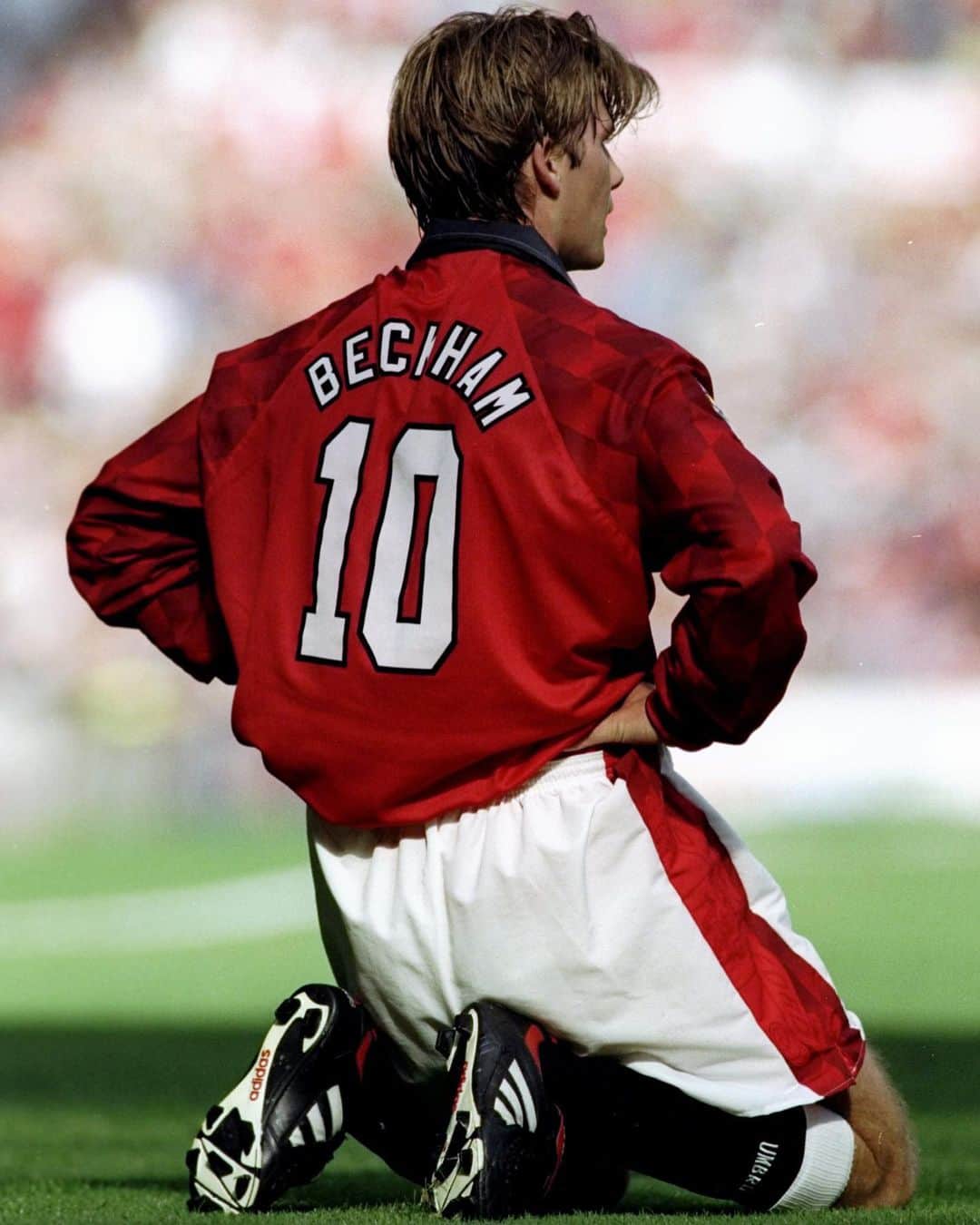 プレミアリーグさんのインスタグラム写真 - (プレミアリーグInstagram)「David Beckham. The Premier League years 🎞️」10月4日 18時23分 - premierleague