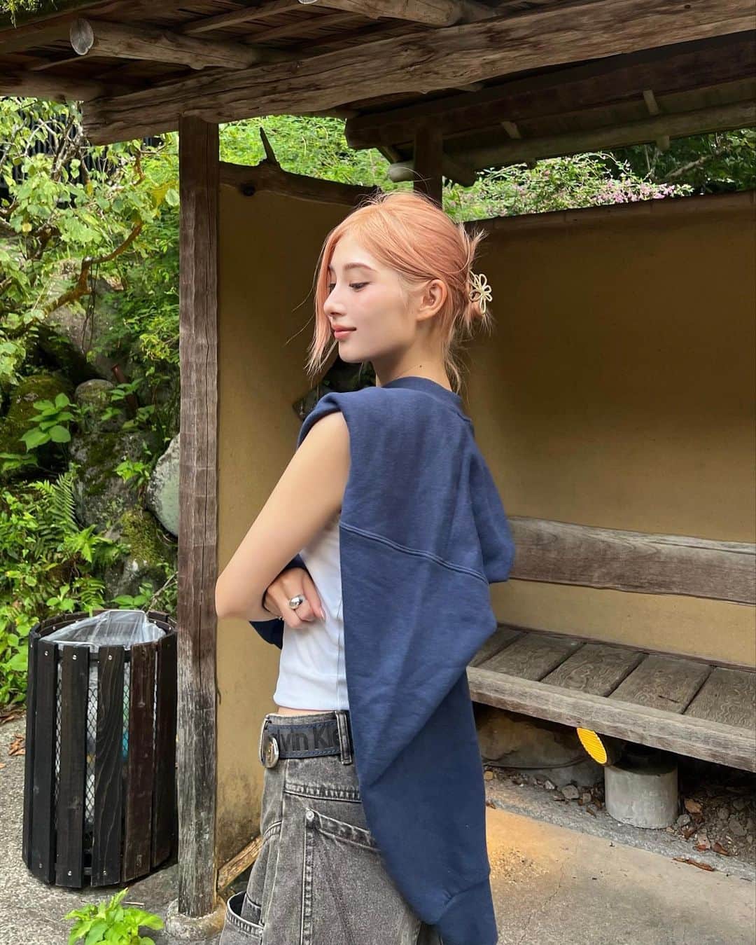 南部桃伽さんのインスタグラム写真 - (南部桃伽Instagram)「ㅤㅤㅤㅤㅤㅤㅤㅤㅤㅤㅤㅤㅤ 秋なので髪色変えてもらった👩🏻‍🦰 @tsuyoshi_saito  箱根さいこーだった🇯🇵⛩️♨️」10月4日 18時27分 - momoka_nanbu