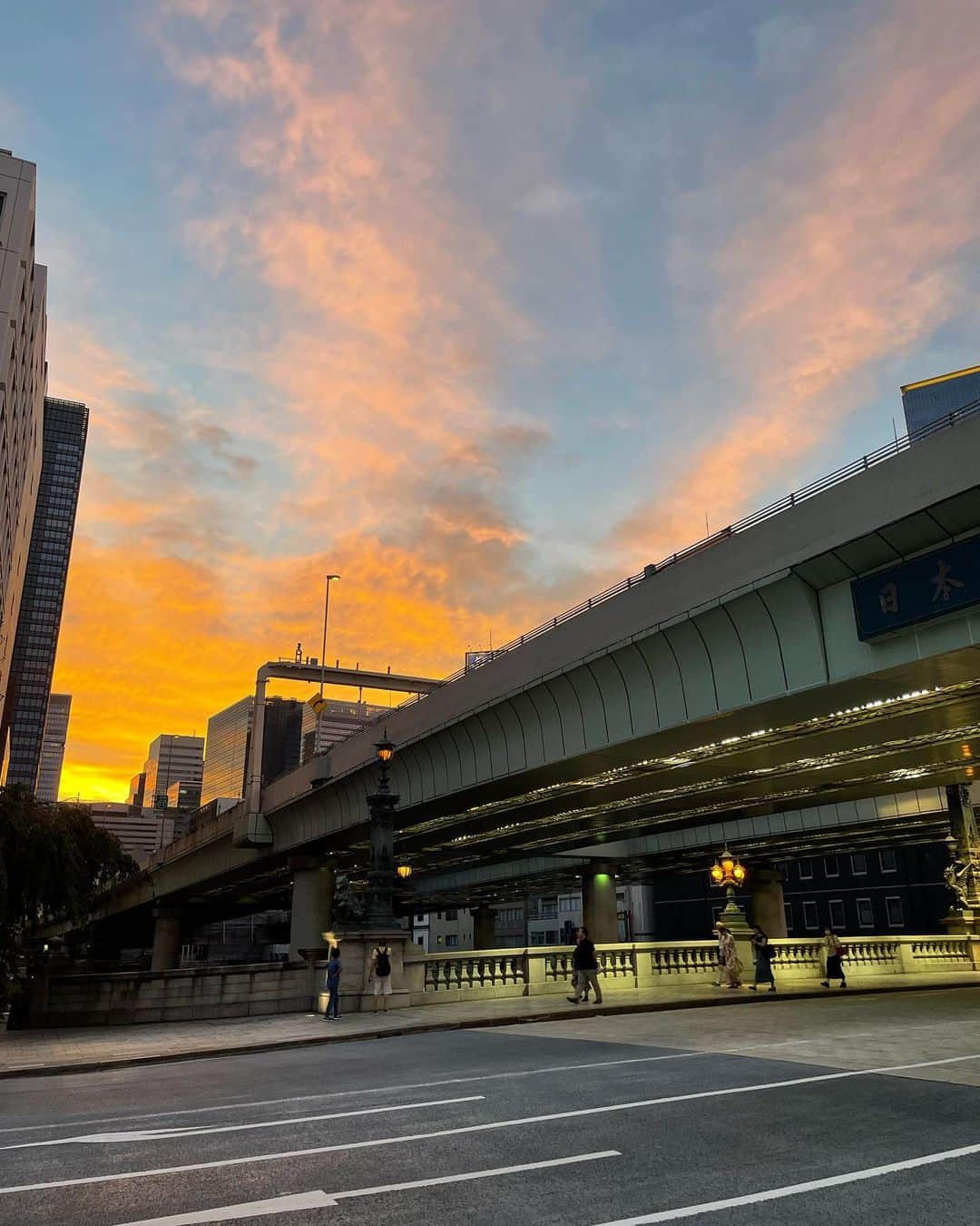 中村克さんのインスタグラム写真 - (中村克Instagram)「そういえばこの前夕焼けが綺麗だったな」10月4日 18時50分 - katsumi.221