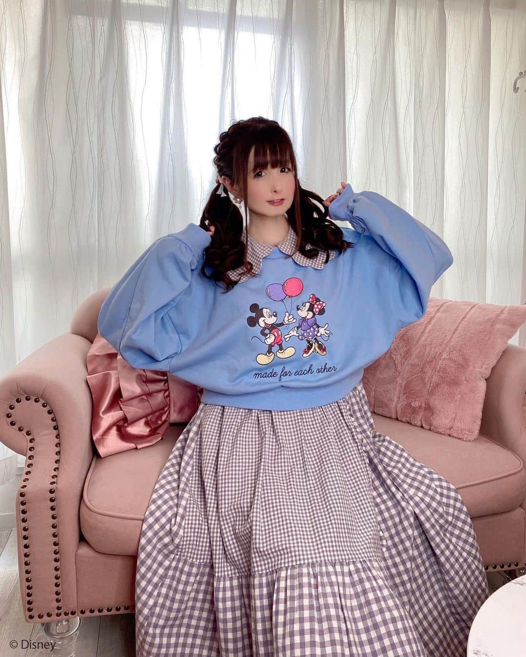 伊藤芽衣さんのインスタグラム写真 - (伊藤芽衣Instagram)「Kawaii☆Stars ♡Disney Collection♡ ⁡ オーバーサイズのスウェットを ふんわり着るのがかわいい♡ ⁡ イベントは10月9日まで♡ お見逃しなく！ ⁡ ▼通販 https://www.laforetharajuku.com/ ⁡ #カワスタ　#ラフォーレ原宿 #disney #ミッキーマウス #ミニーマウス」10月4日 19時02分 - itoumei