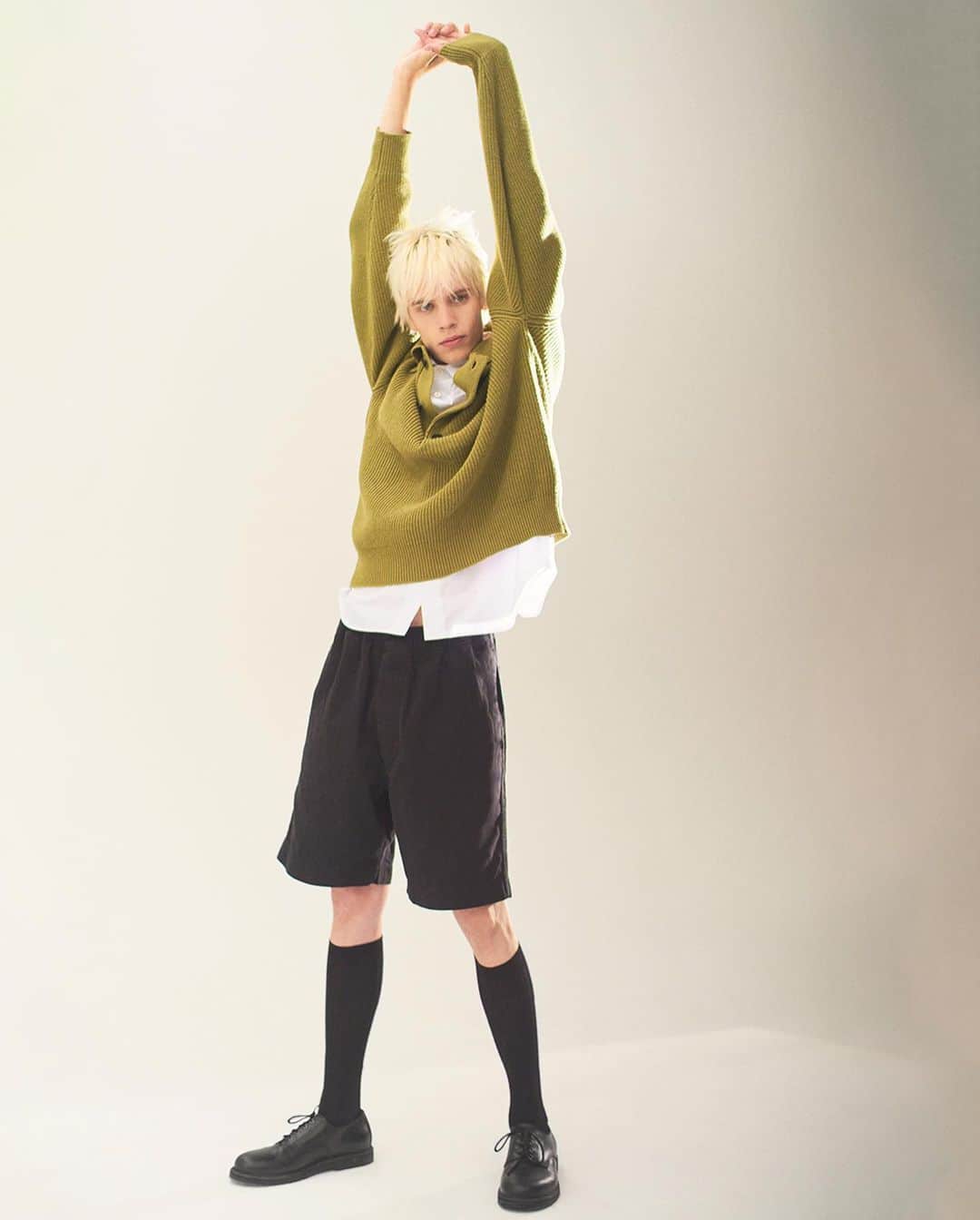 のインスタグラム：「Spring Summer 2024 Collection Preview Photographed by Ola Rindal   #MargaretHowell #OlaRindal」
