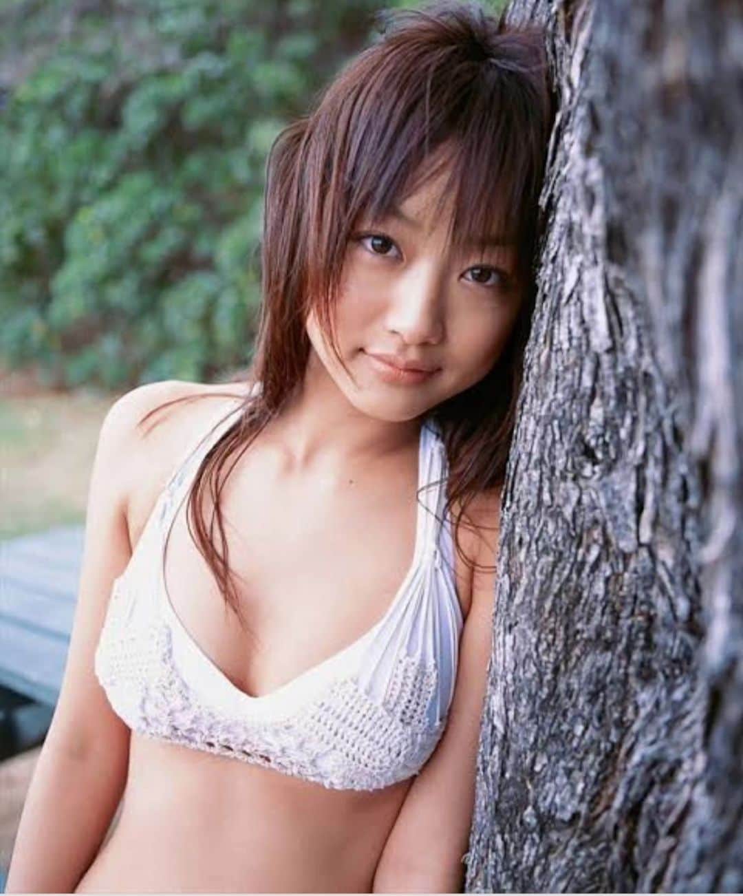のインスタグラム：「10月4日 40歳になりました✨ 40年で一番嬉しかった事は 応援してくれる人に 出会えた事。  これまで沢山素敵な 写真を撮って頂き 皆さんから 素敵な言葉を貰いました。  本当にありがとう✨  #工藤里紗 #40歳になったよ」