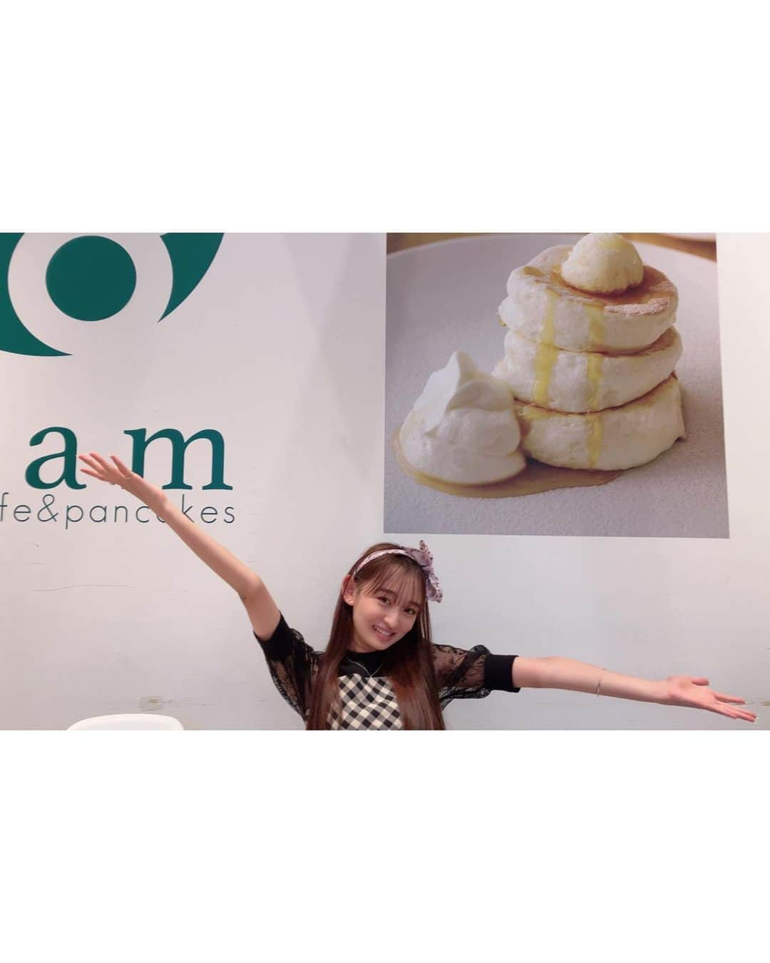 八木珠梨のインスタグラム：「数量限定のパンケーキ屋さん🥞 * りなᒼᑋªⁿ♥︎からもらった お揃いのネックレスです‪︎‬︎❤︎ かわいー- ̗̀‎𖤐 * * * * * #パンケーキ#gram #数量限定#ふわふわ #おそろ#ネックレス#宝物 #summer#女子会#lunch #longhair#ストレート#ヘアリボン #Instagram#girl#october#1日 #八木珠梨#juri#じゅり#07 #jk#fjk#女子高生#高校生#16歳#♥」